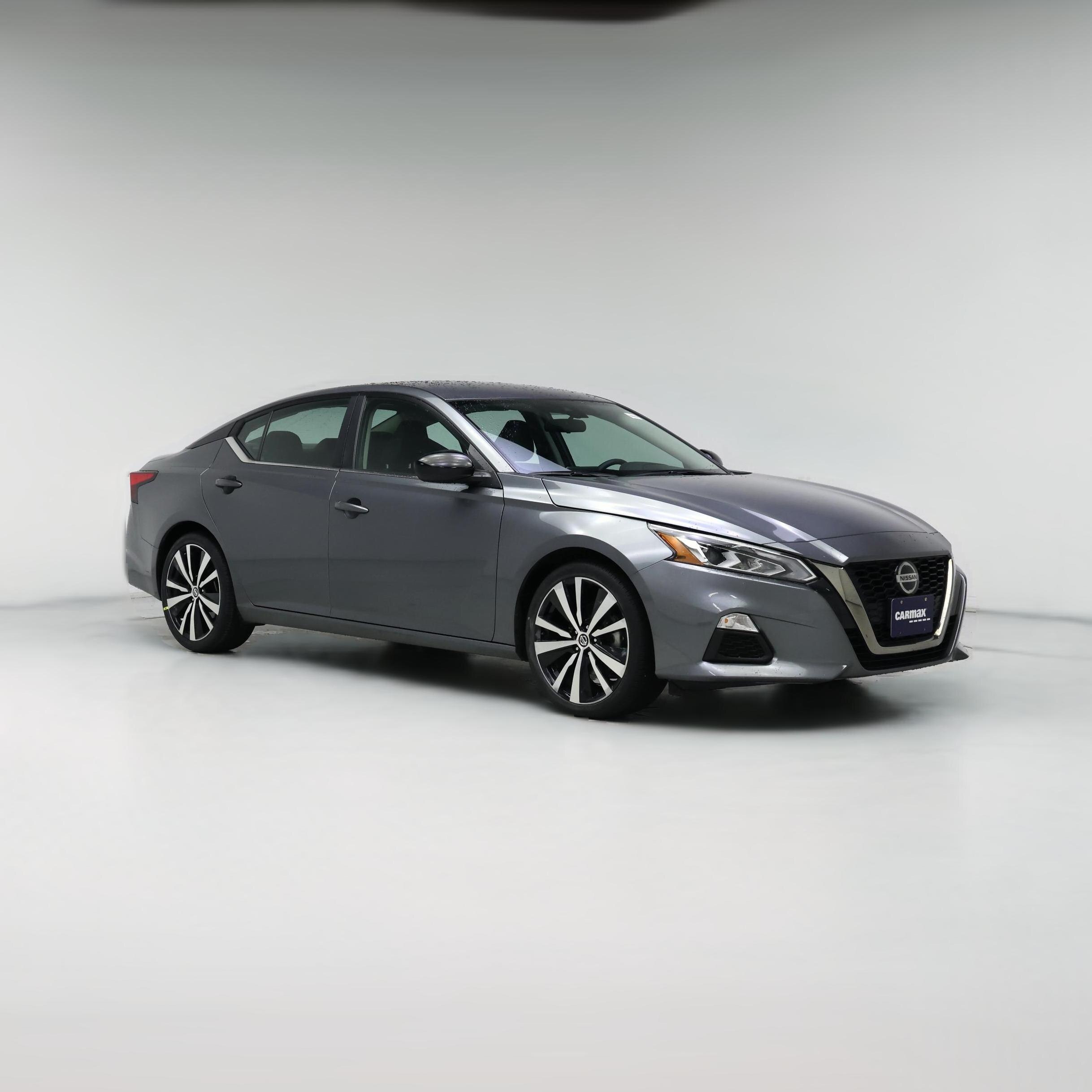 Thumbnail: 2020 Nissan Altima - 1