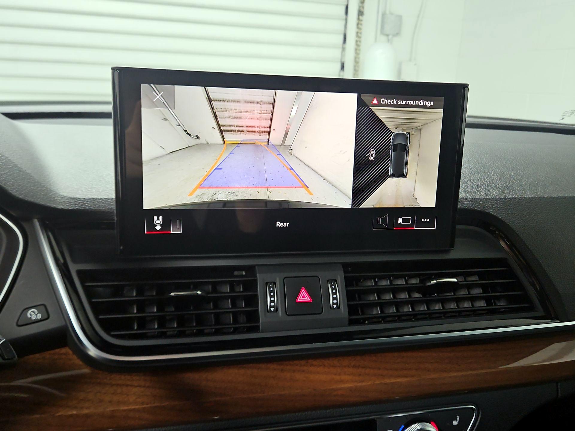 Thumbnail: 2023 Audi Q5 - 15