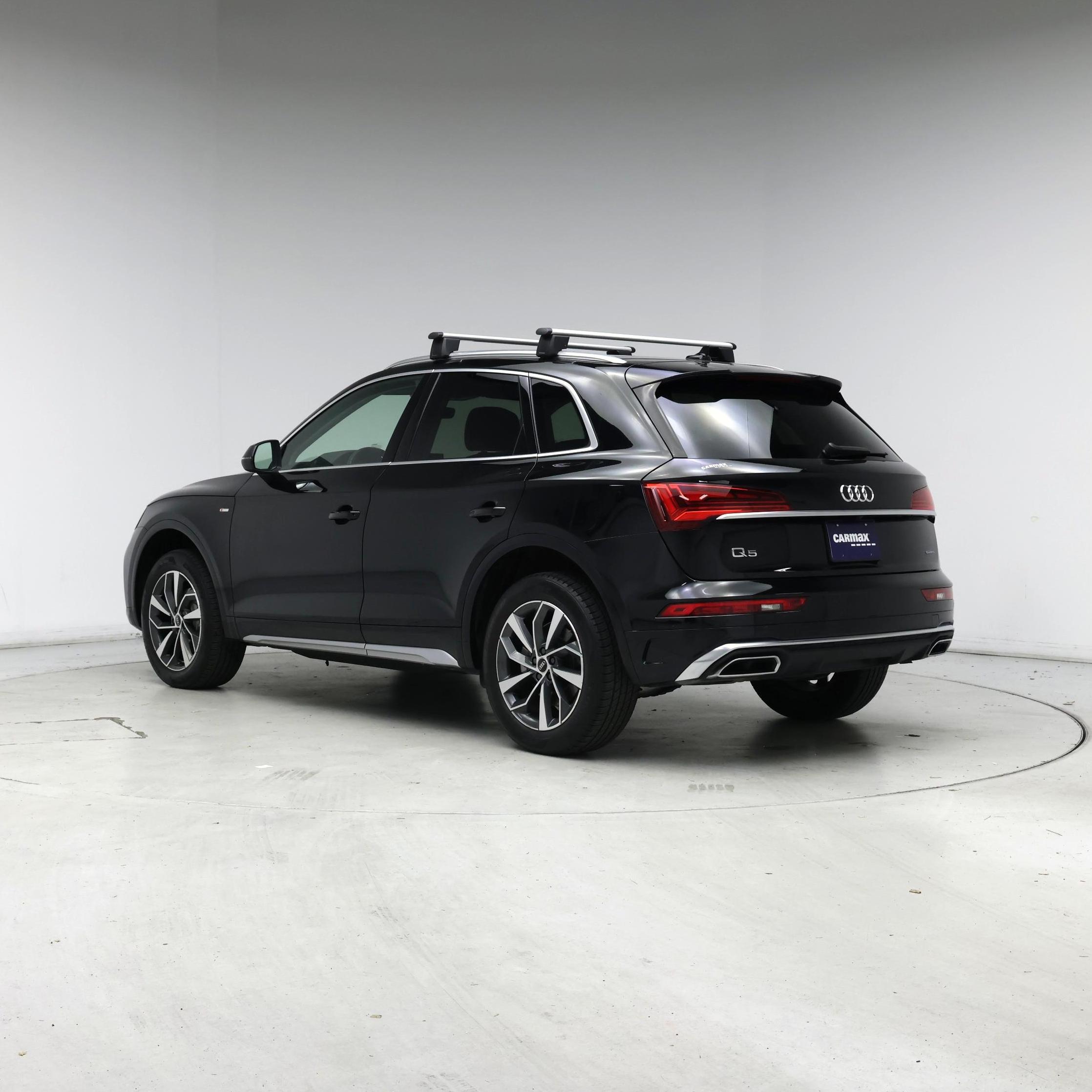 Thumbnail: 2023 Audi Q5 - 2