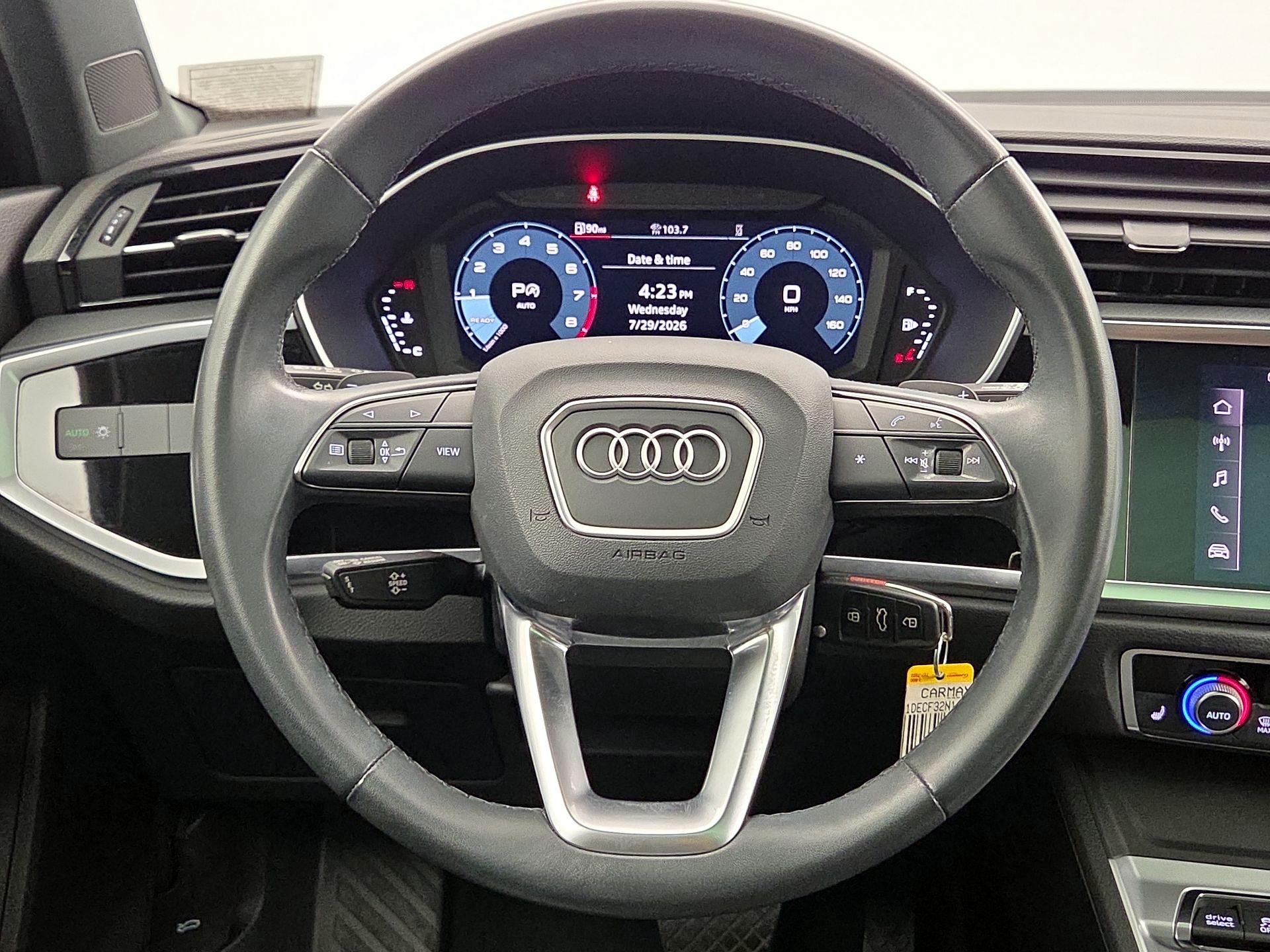 Thumbnail: 2022 Audi Q3 - 10
