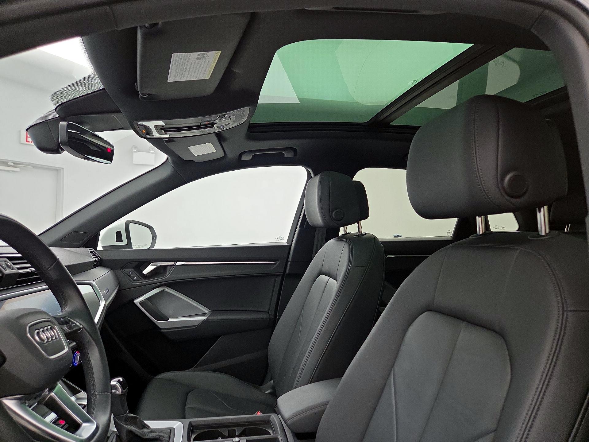 Thumbnail: 2022 Audi Q3 - 19
