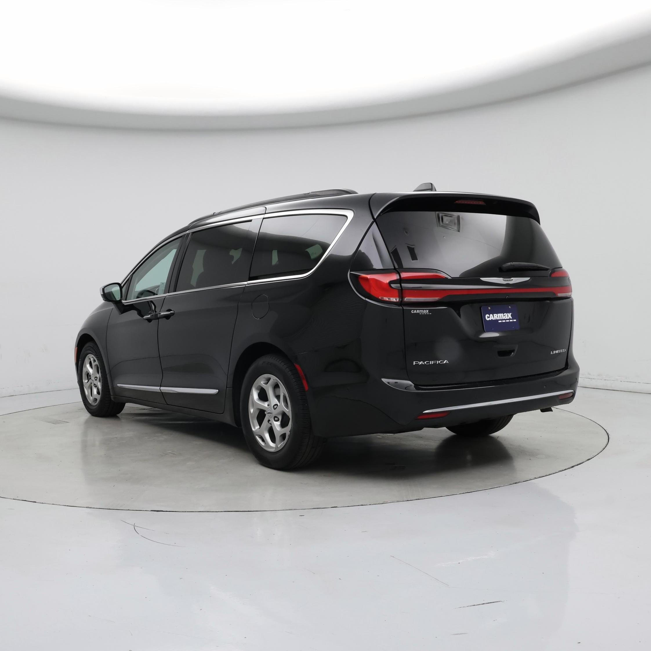 Thumbnail: 2022 Chrysler Pacifica - 2