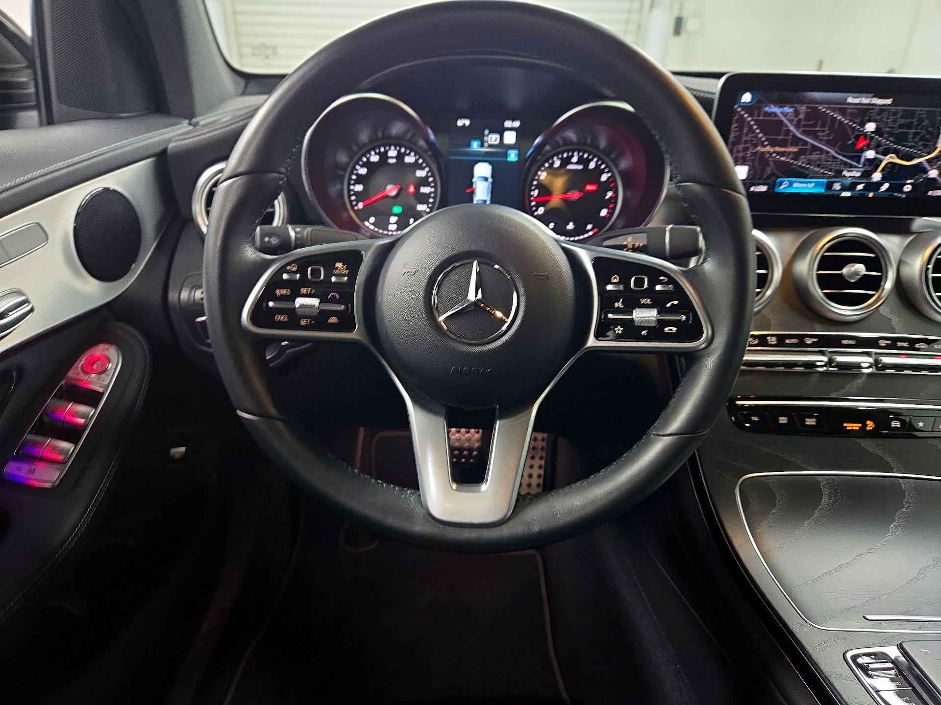 Thumbnail: 2022 Mercedes-Benz GLC - 10