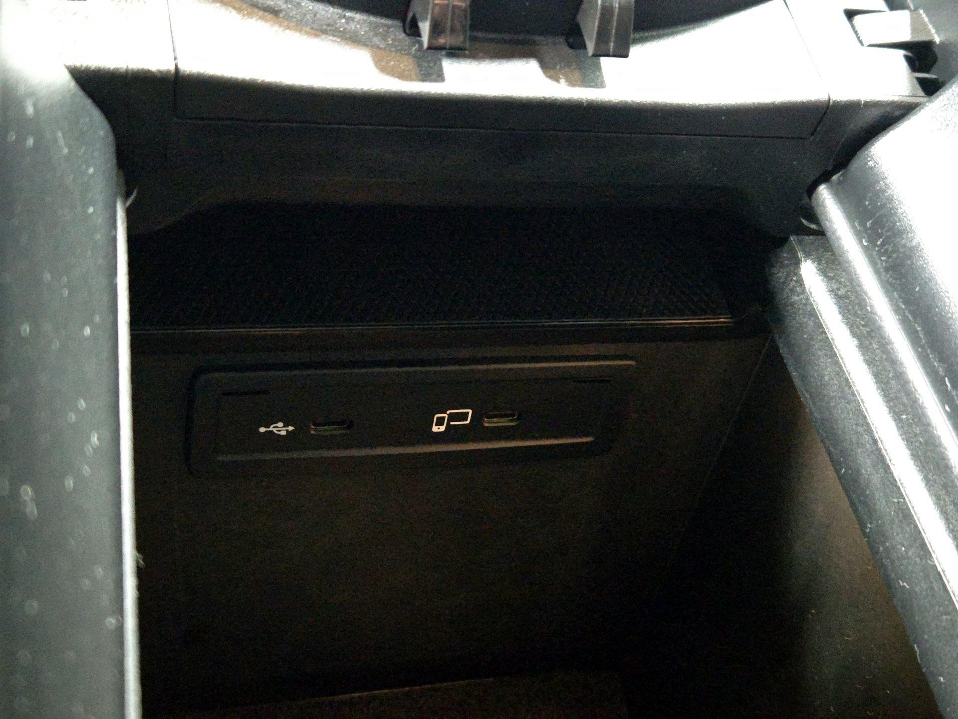 Thumbnail: 2022 Mercedes-Benz GLC - 19