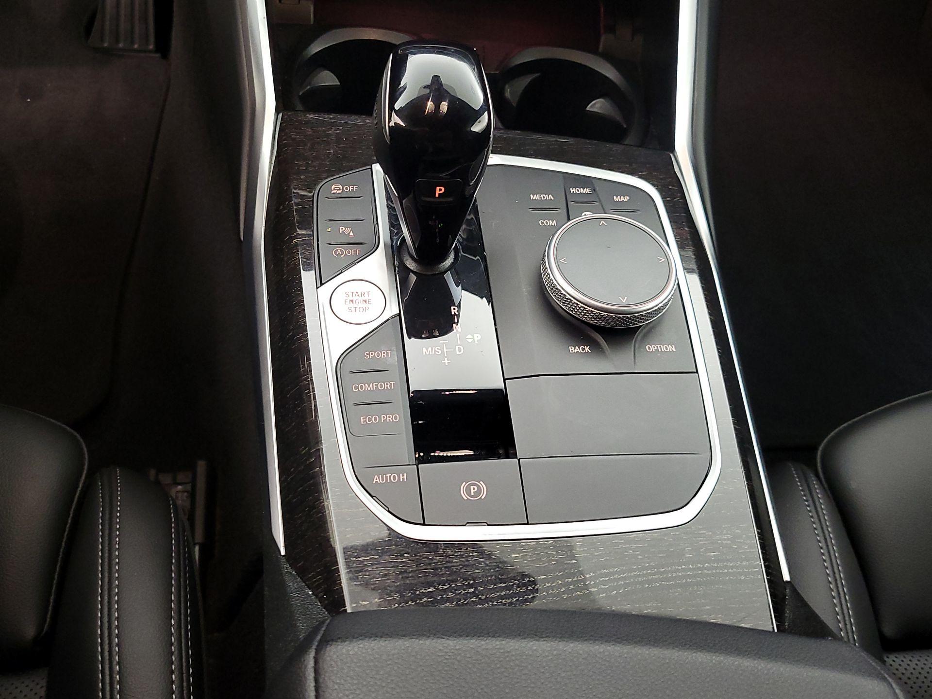 Thumbnail: 2022 BMW 3 Series - 18