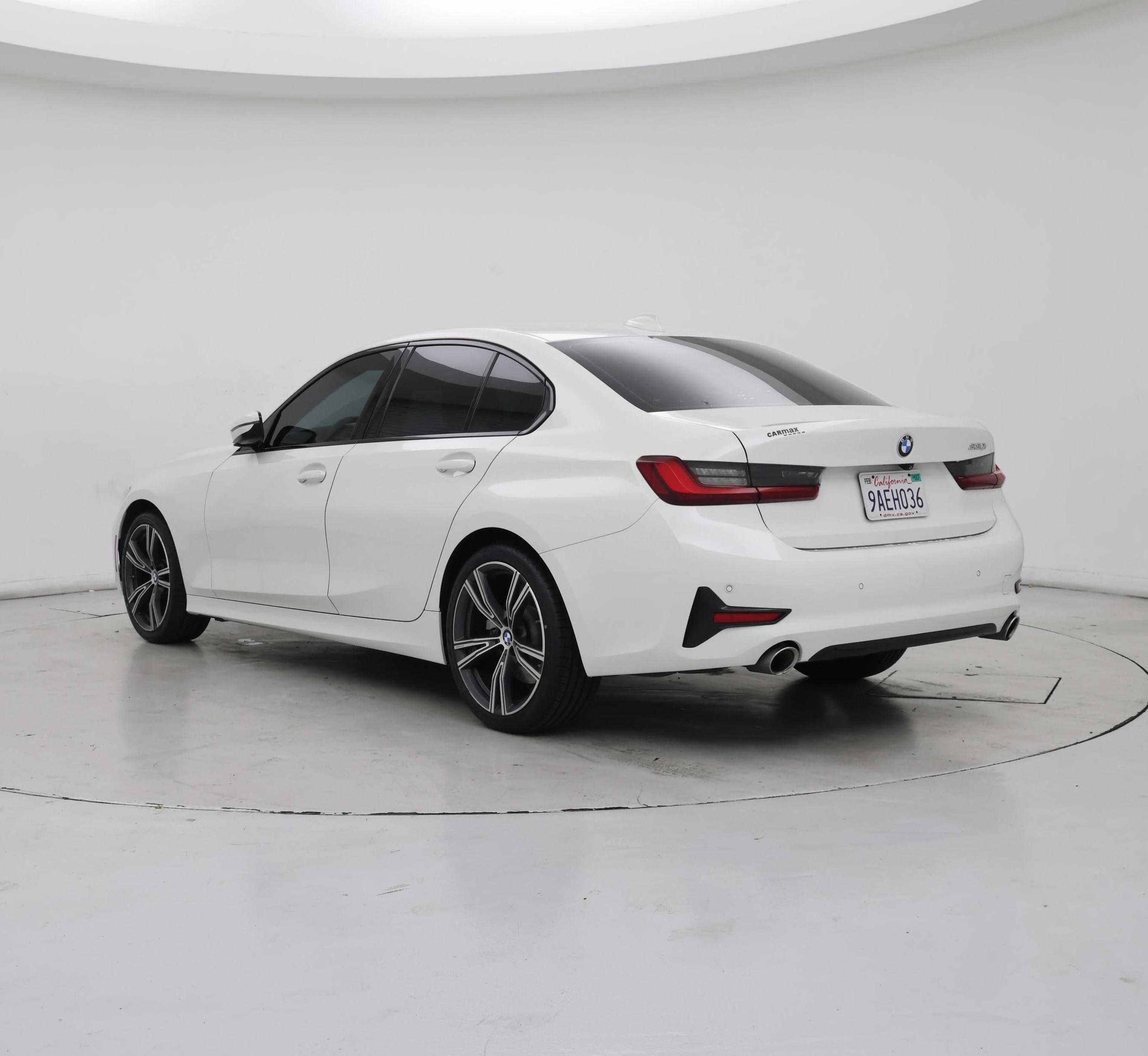 Thumbnail: 2022 BMW 3 Series - 2