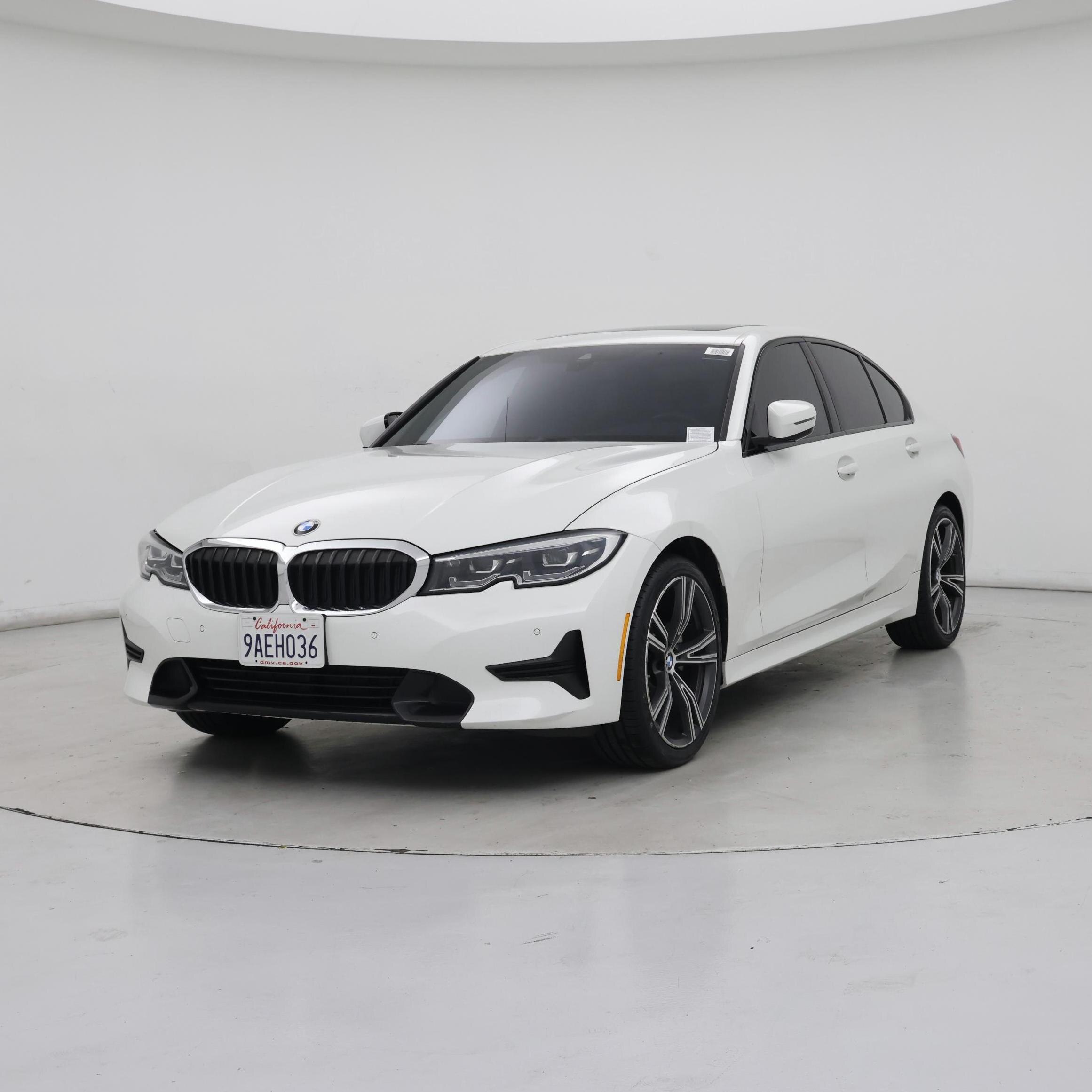 Thumbnail: 2022 BMW 3 Series - 4