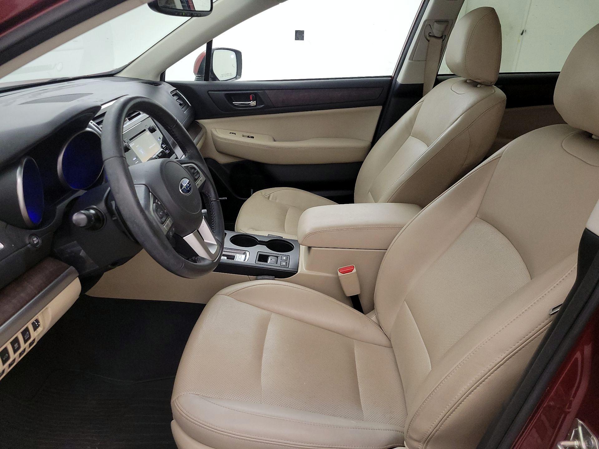 Thumbnail: 2016 Subaru Outback - 11