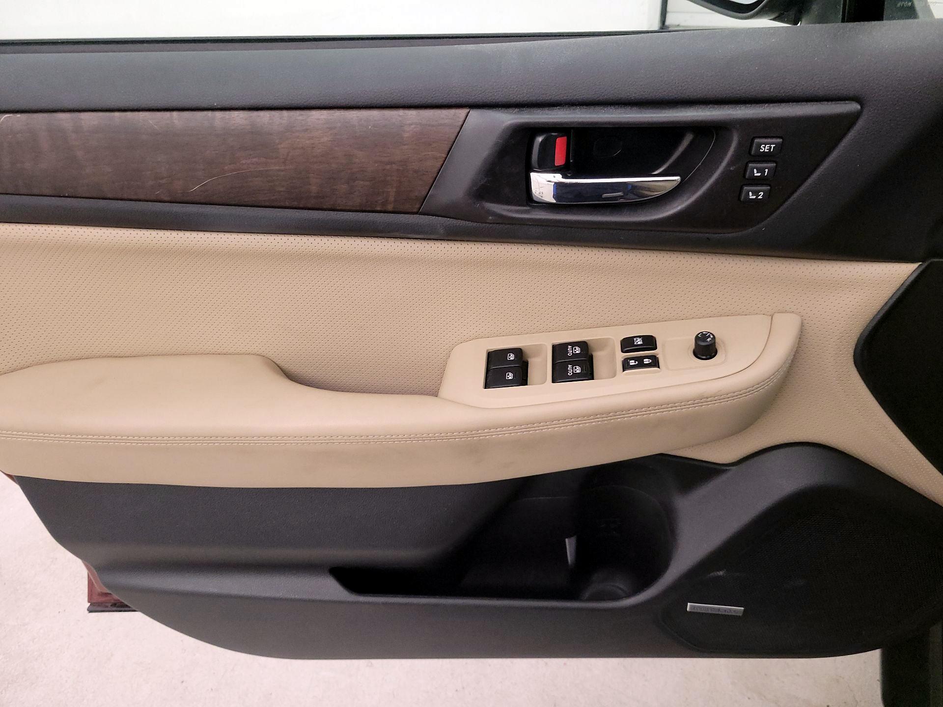 Thumbnail: 2016 Subaru Outback - 12