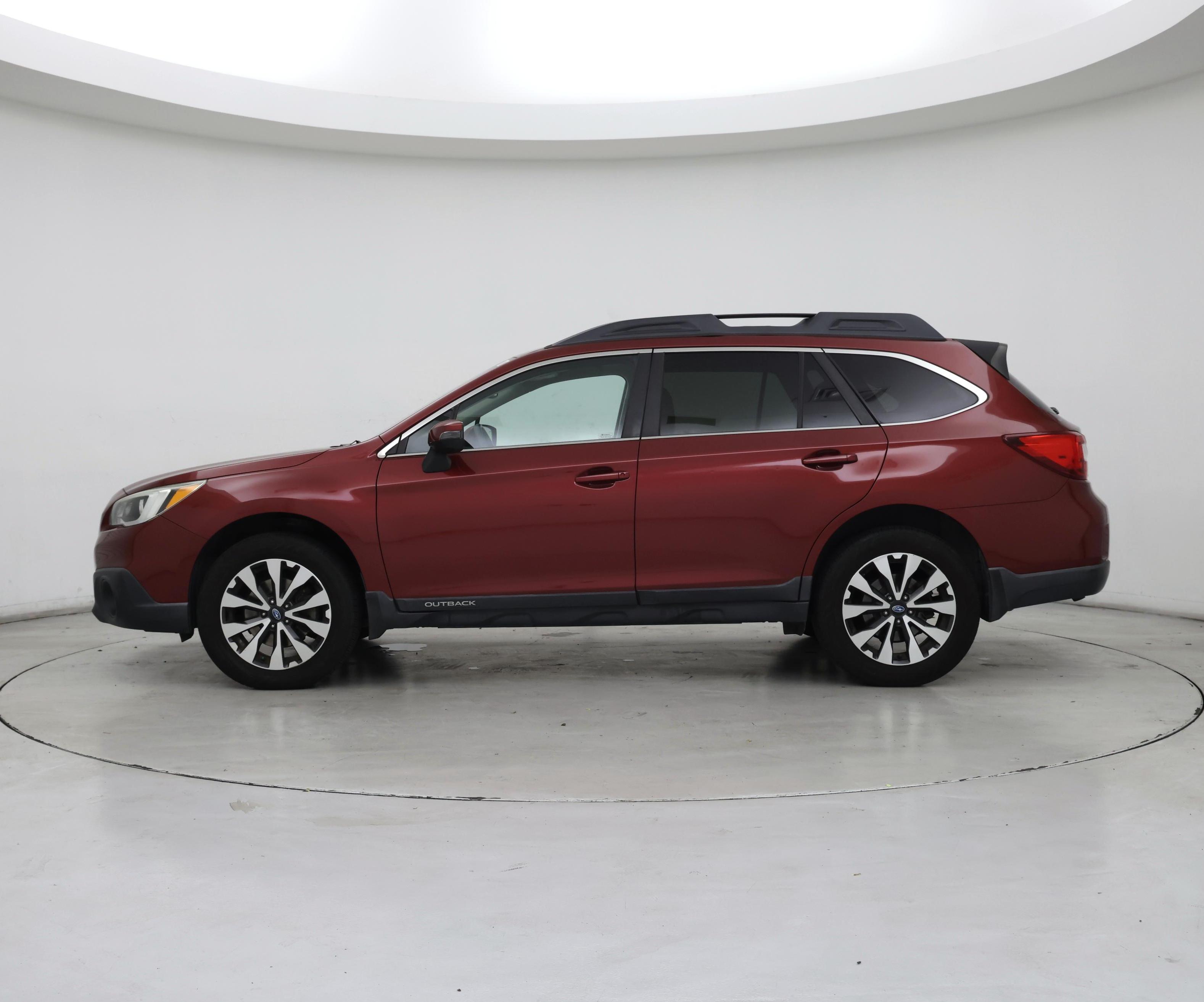 Thumbnail: 2016 Subaru Outback - 3