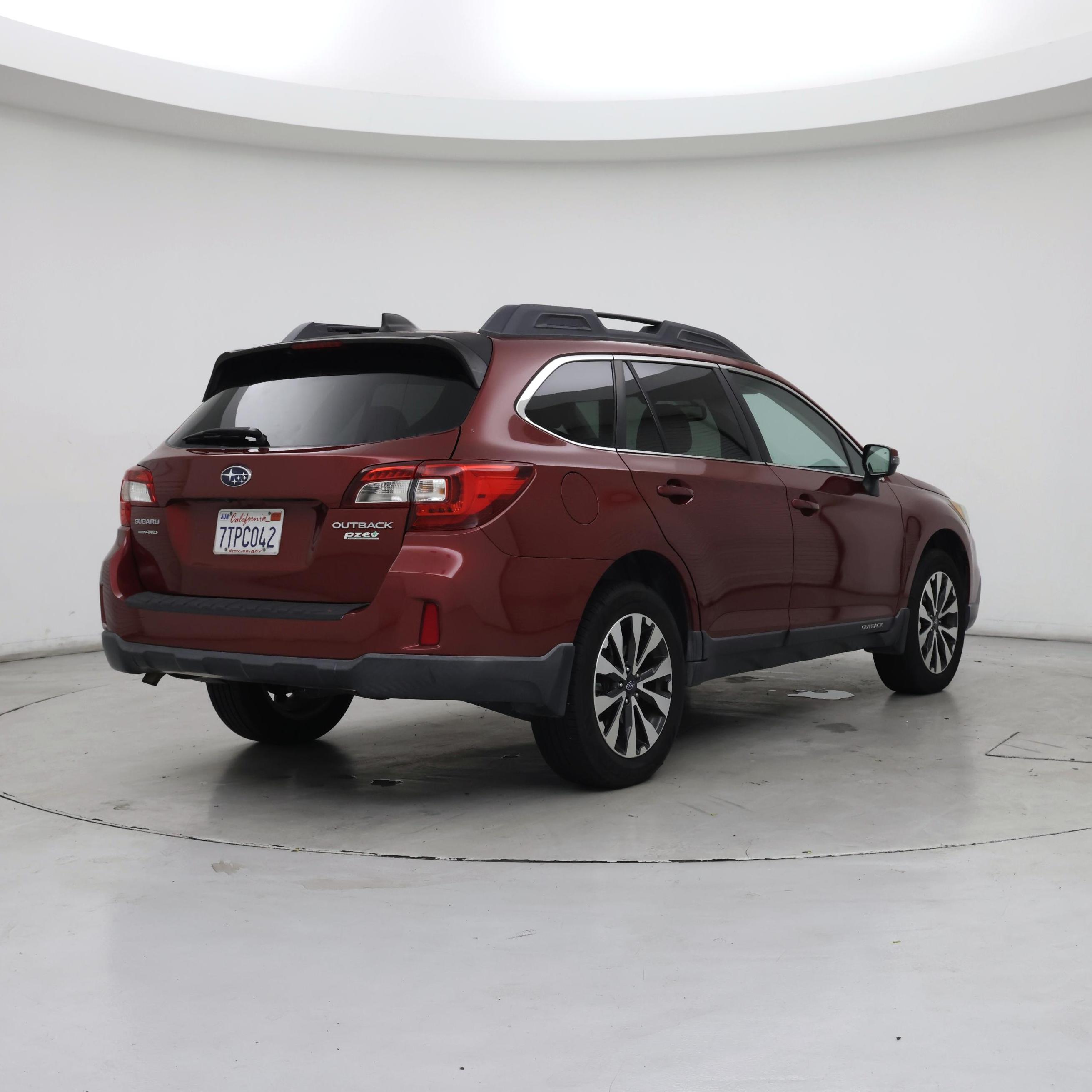 Thumbnail: 2016 Subaru Outback - 8