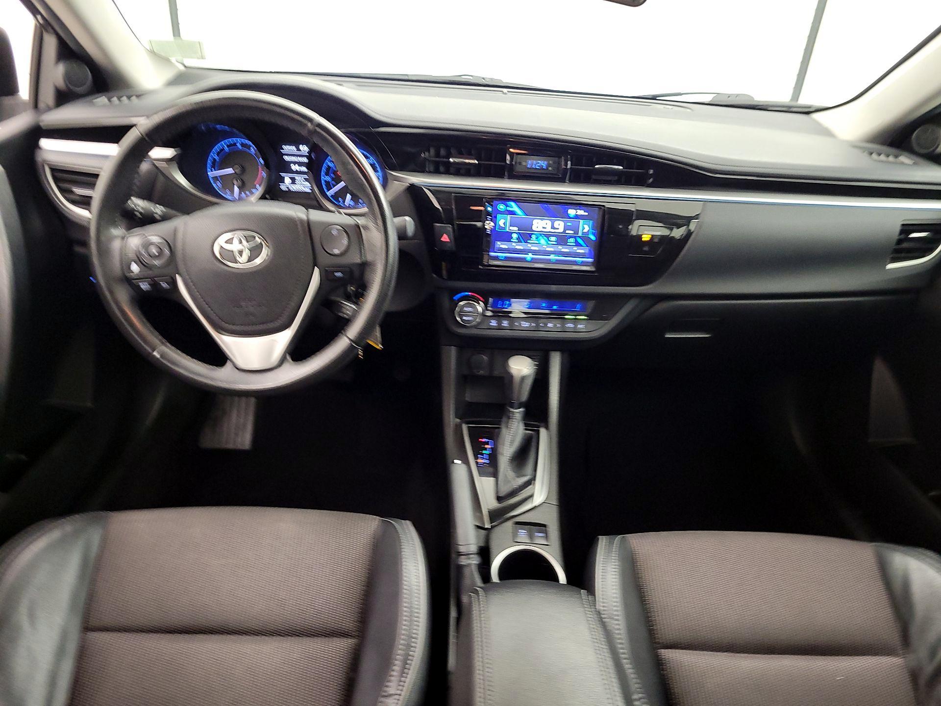 Thumbnail: 2016 Toyota Corolla - 9