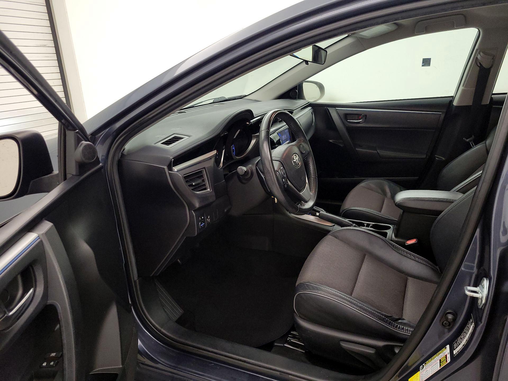 Thumbnail: 2016 Toyota Corolla - 11