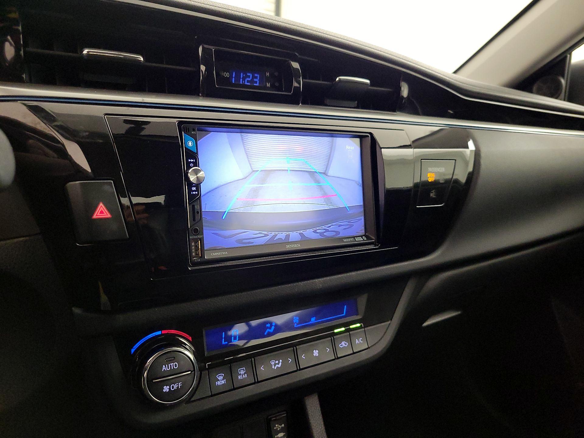 Thumbnail: 2016 Toyota Corolla - 14