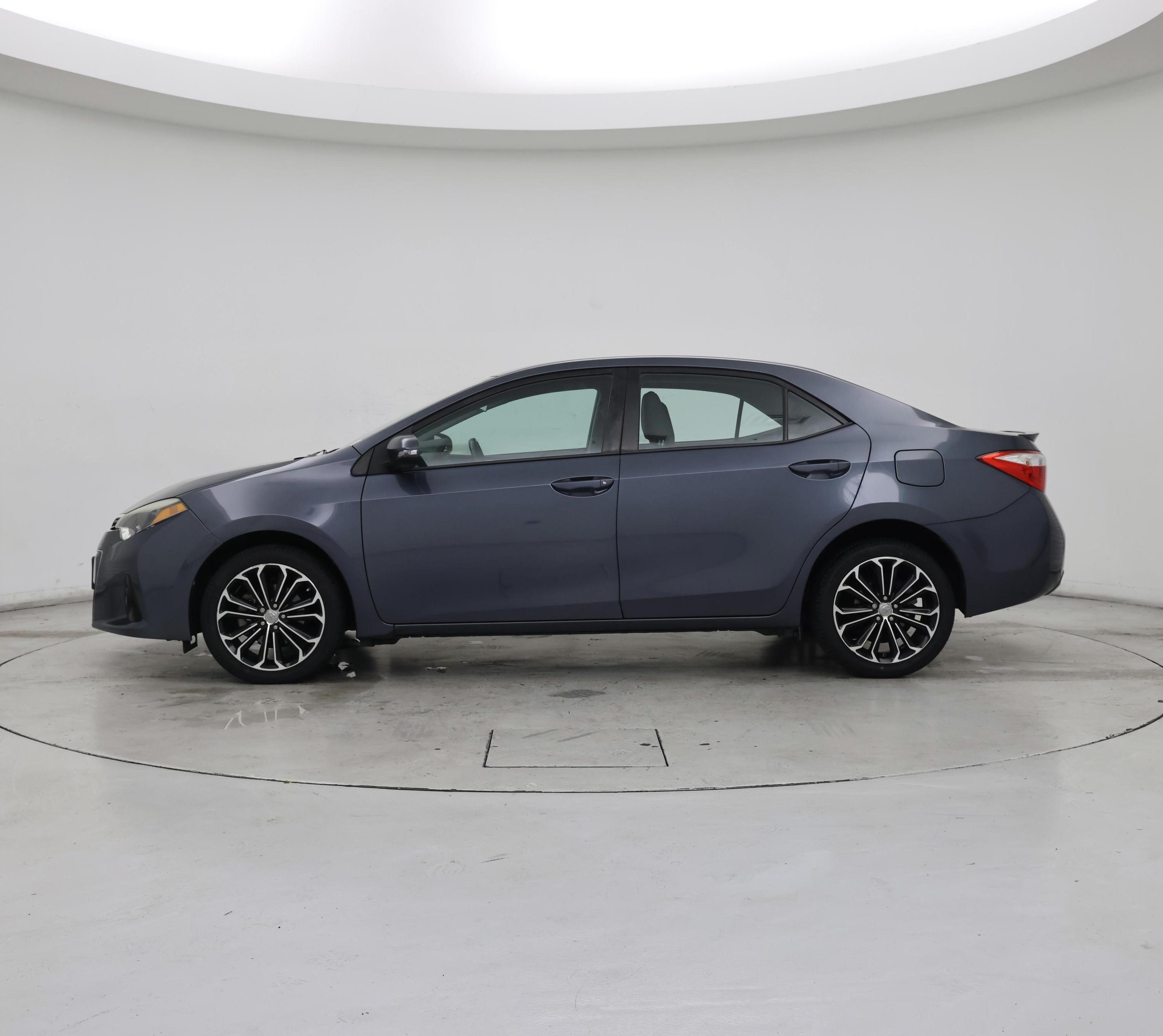 Thumbnail: 2016 Toyota Corolla - 3