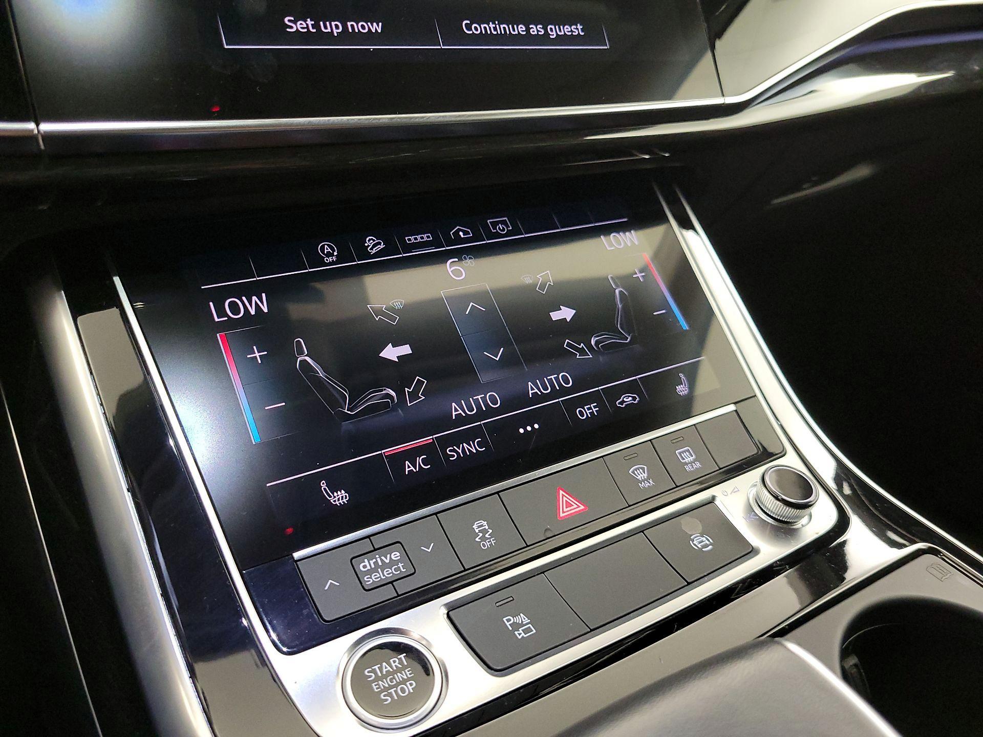 Thumbnail: 2022 Audi Q7 - 17