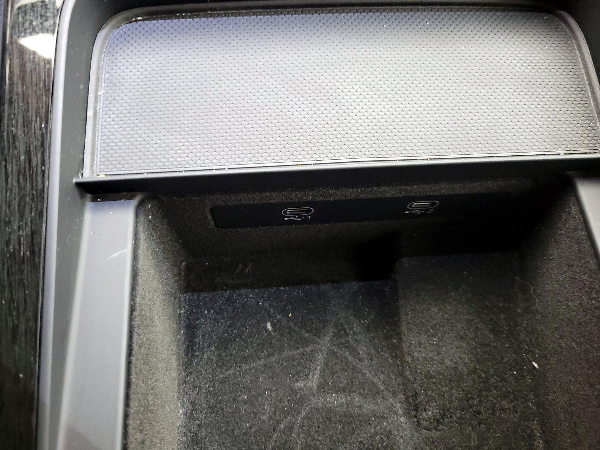 Thumbnail: 2022 Audi Q7 - 19