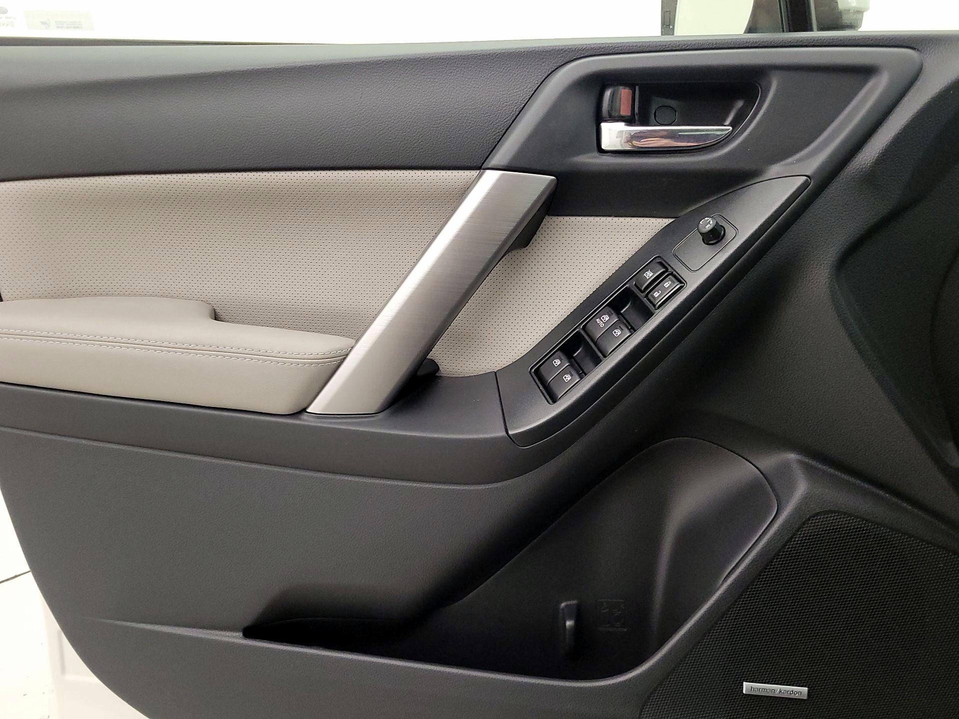 Thumbnail: 2016 Subaru Forester - 12