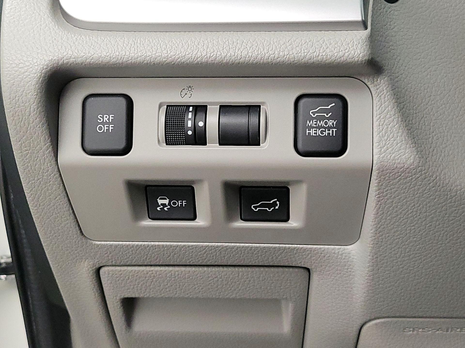 Thumbnail: 2016 Subaru Forester - 13