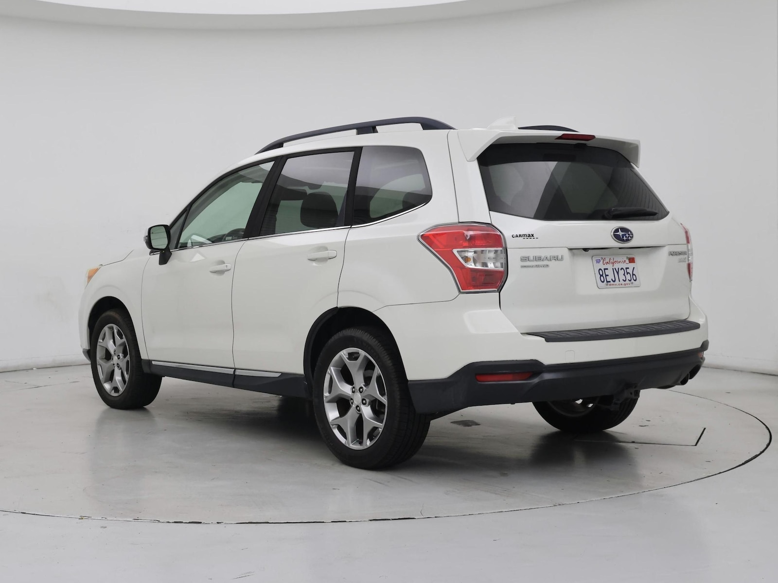 2016 Subaru Forester i Touring - Photo 3