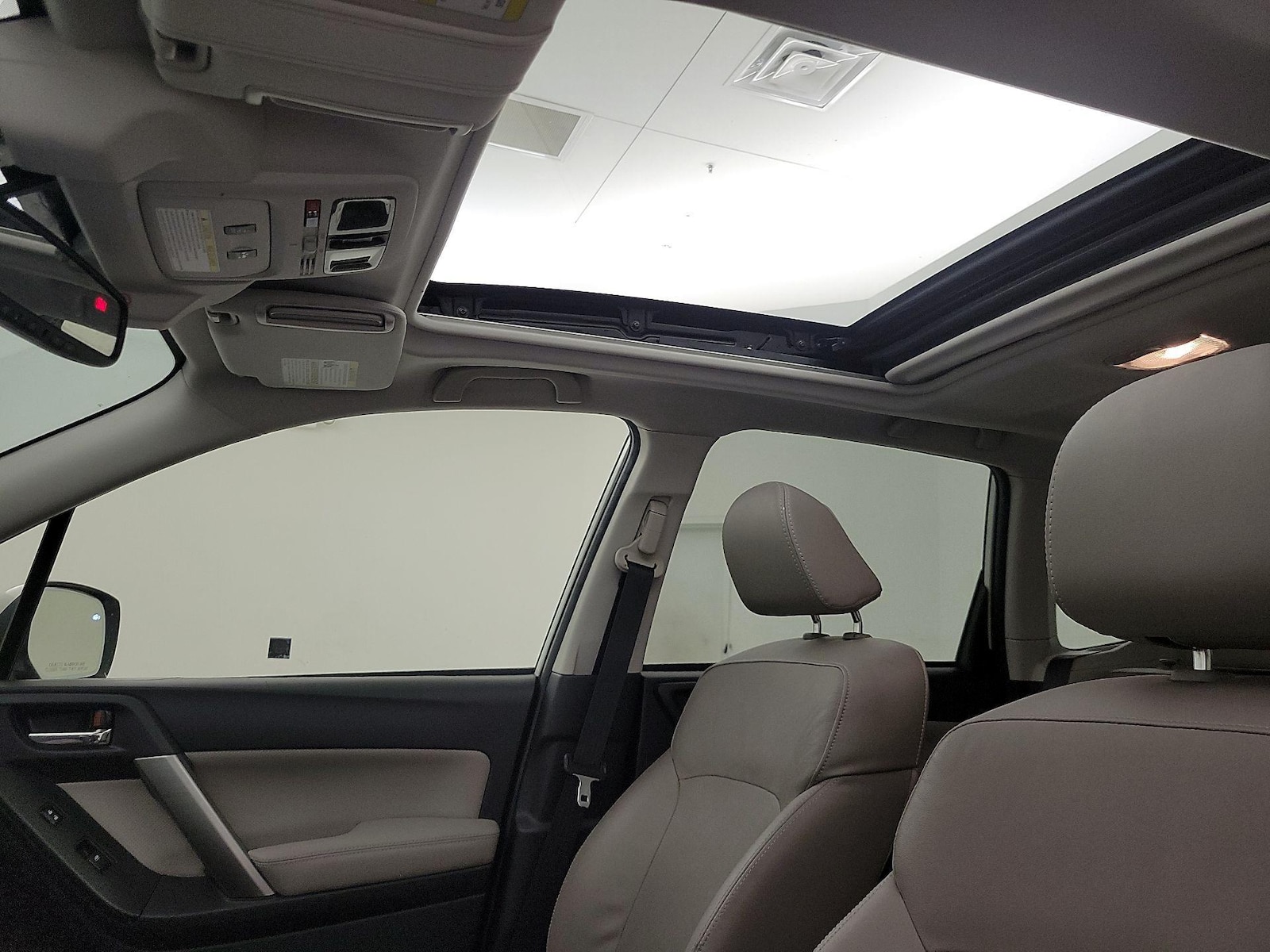 2016 Subaru Forester i Touring - Photo 21