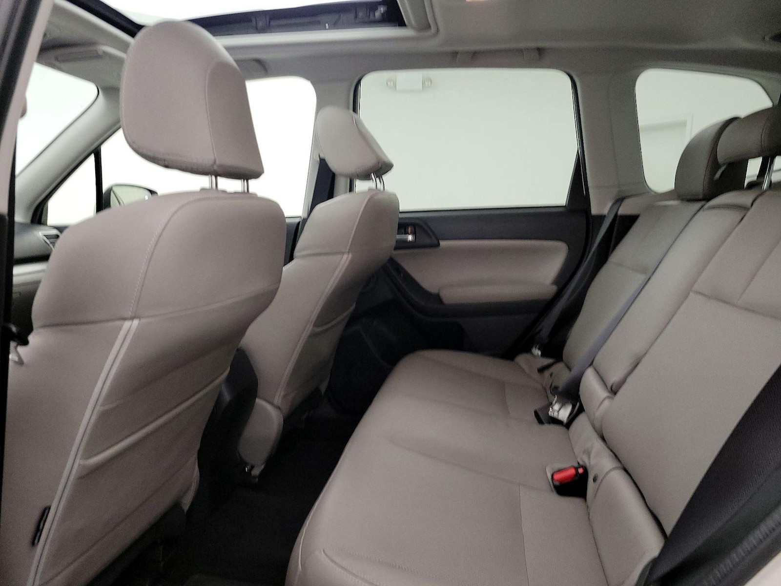 2016 Subaru Forester i Touring - Photo 22