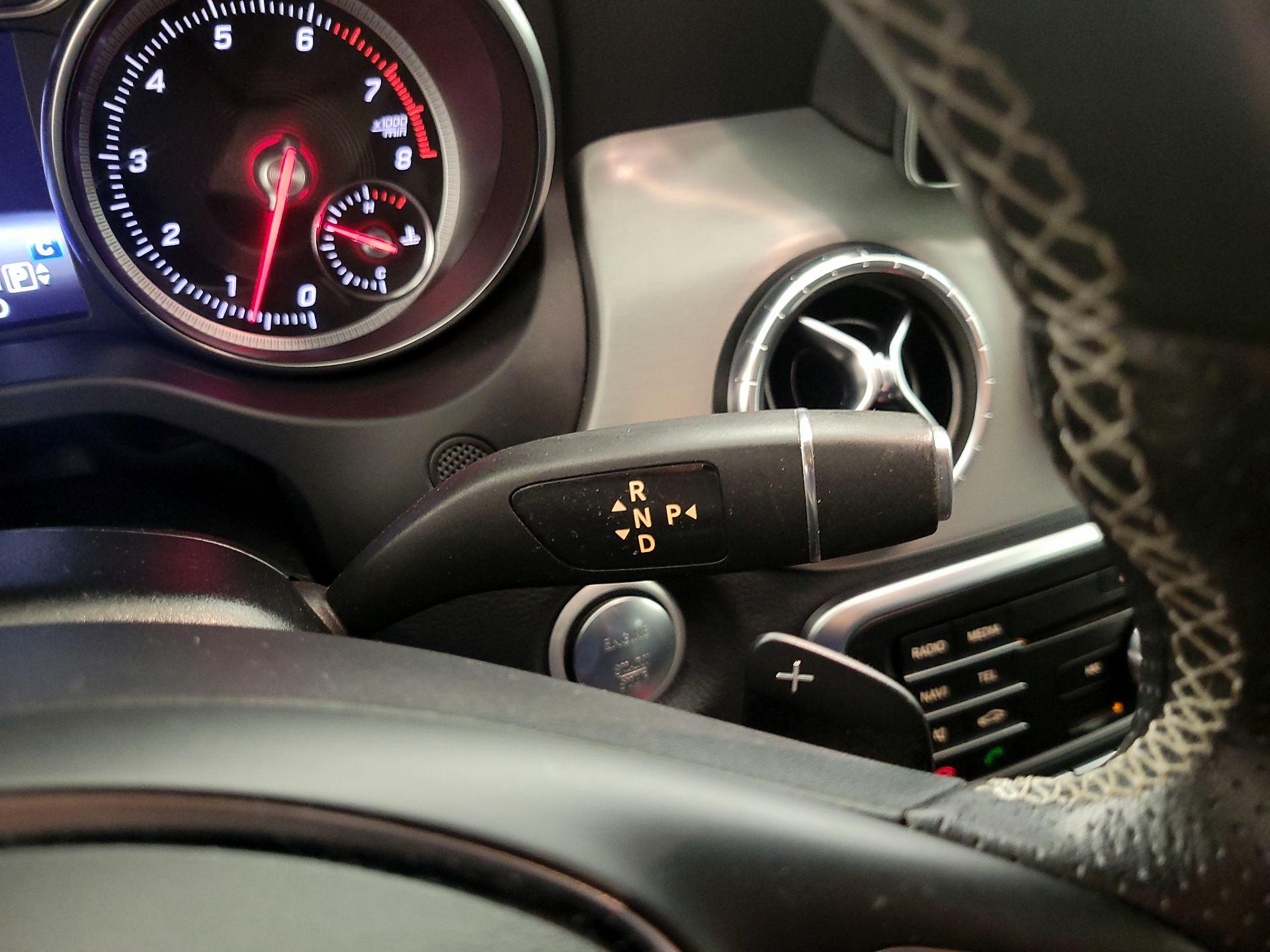 Thumbnail: 2018 Mercedes-Benz CLA - 17