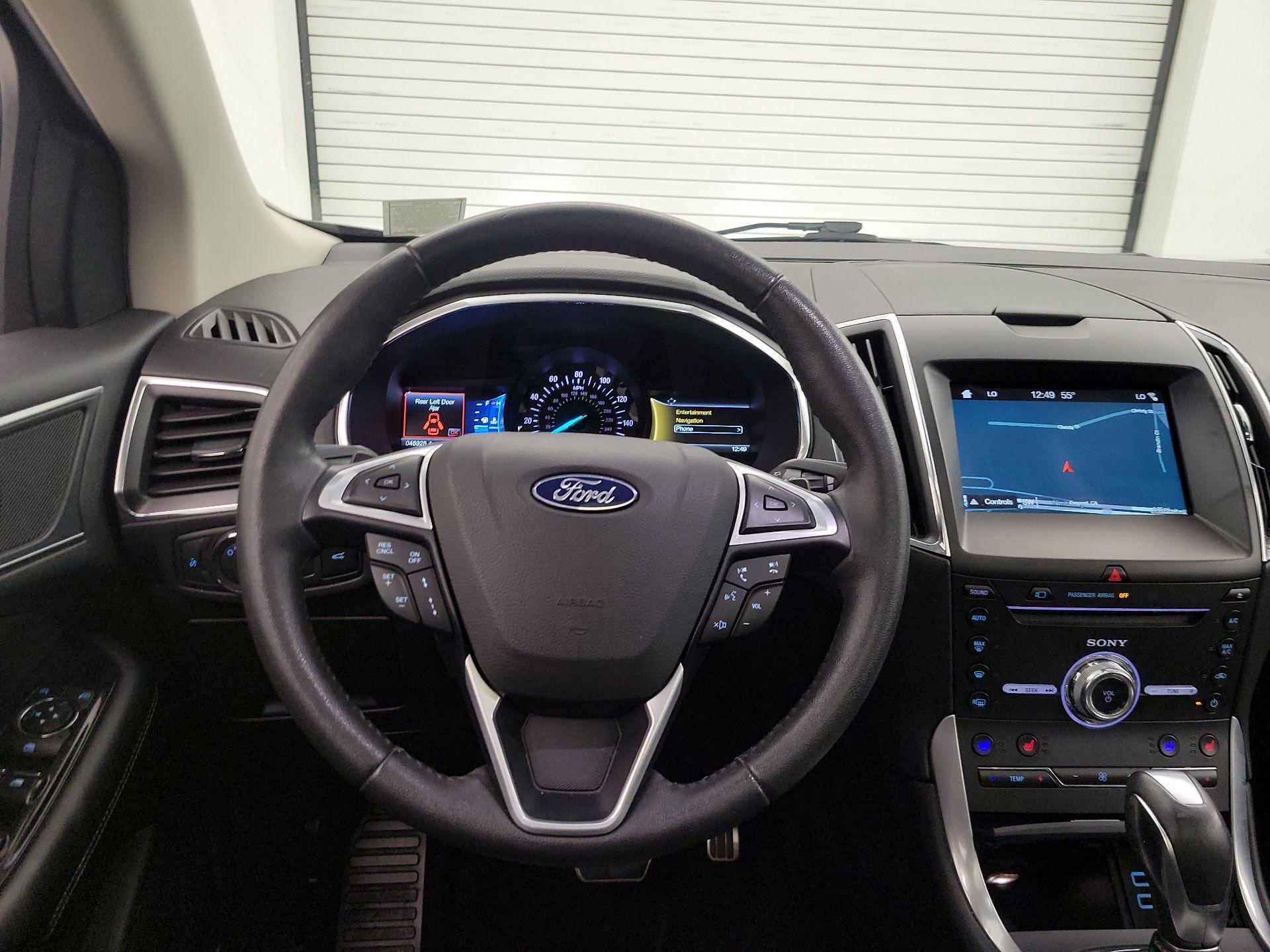 Thumbnail: 2018 Ford Edge - 10