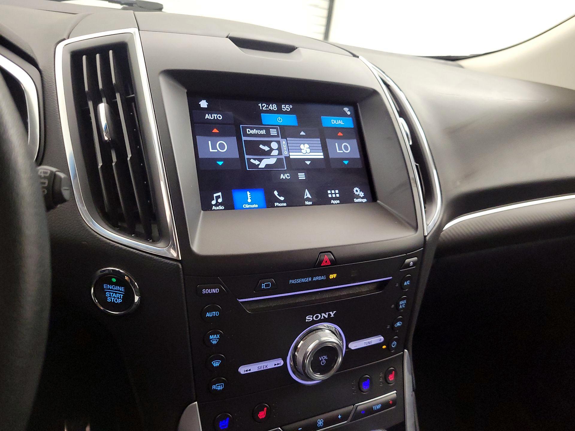 Thumbnail: 2018 Ford Edge - 17