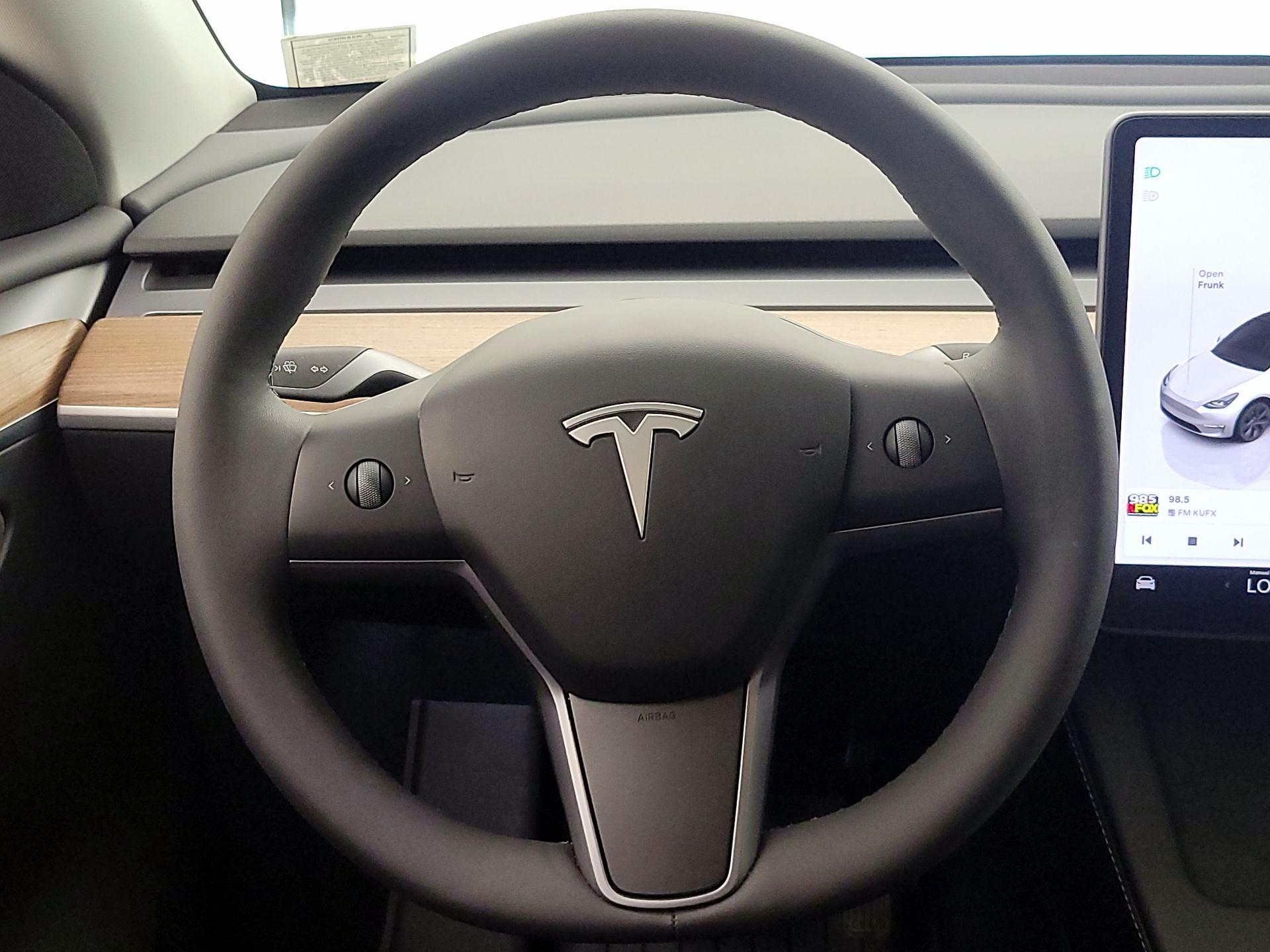 Thumbnail: 2024 Tesla Model Y - 10