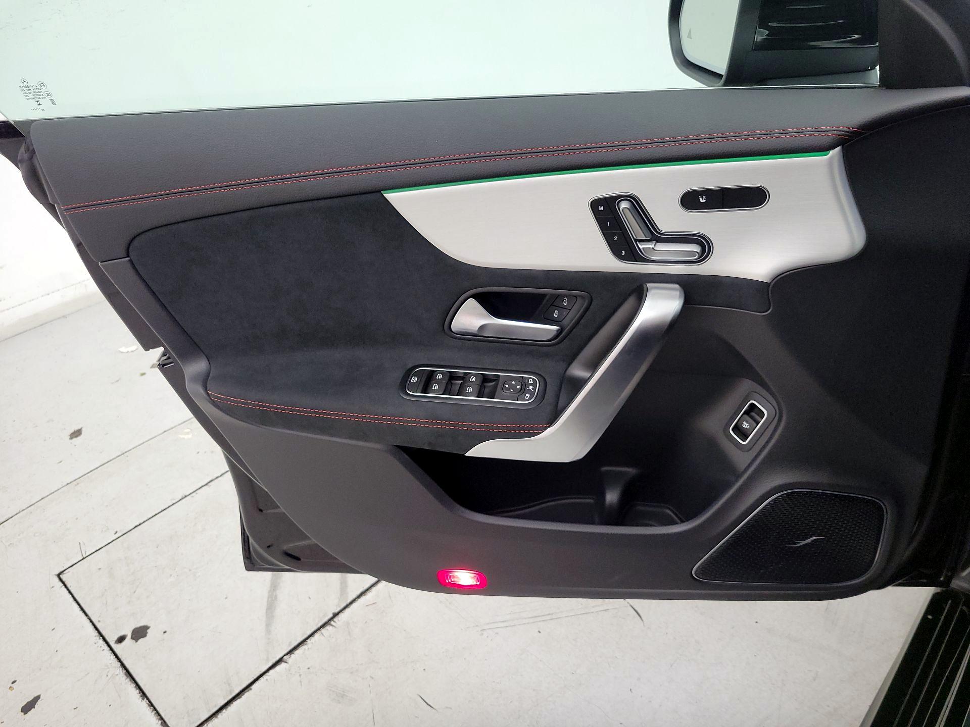 Thumbnail: 2025 Mercedes-Benz CLA - 12