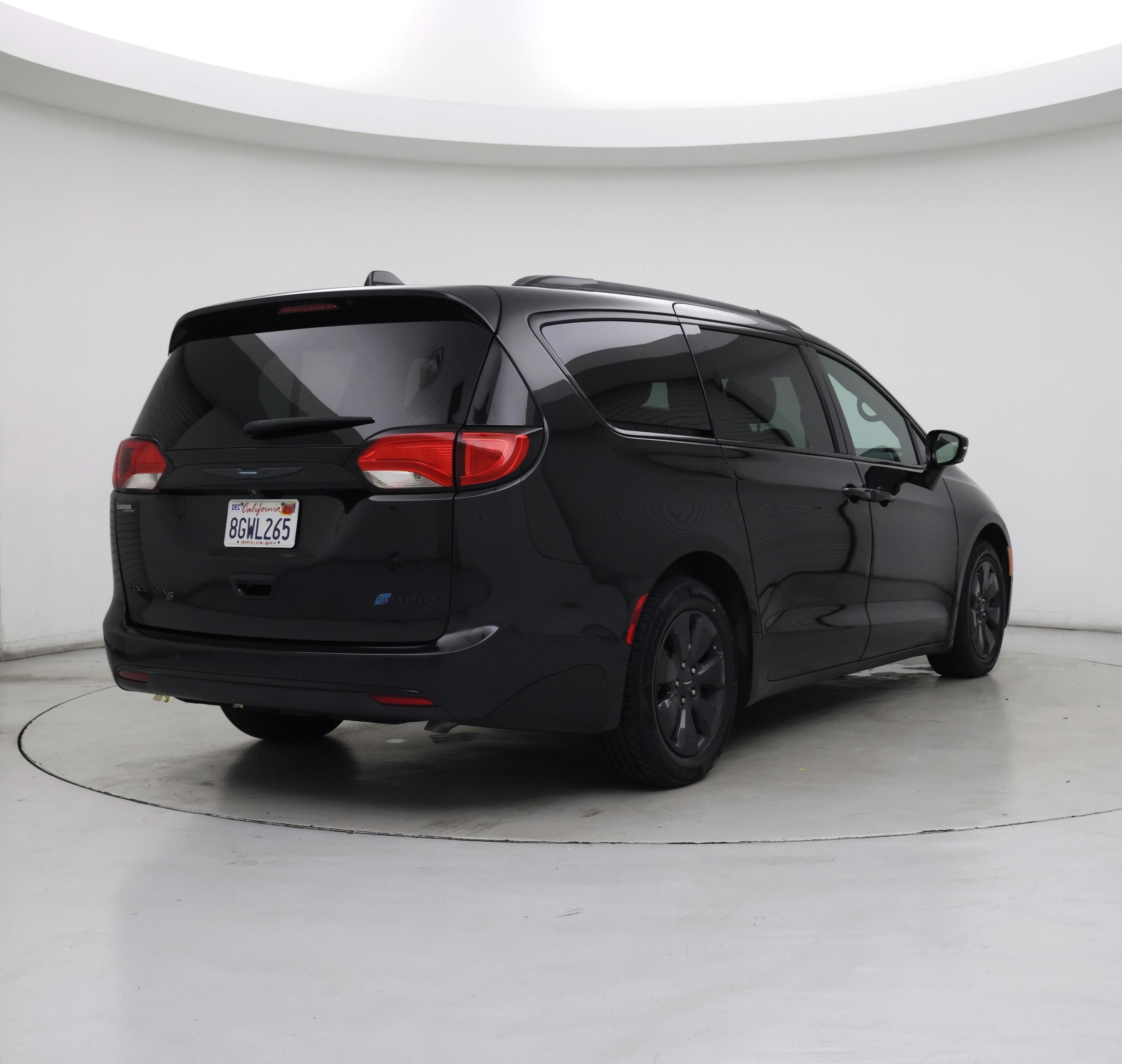 Thumbnail: 2019 Chrysler Pacifica - 8