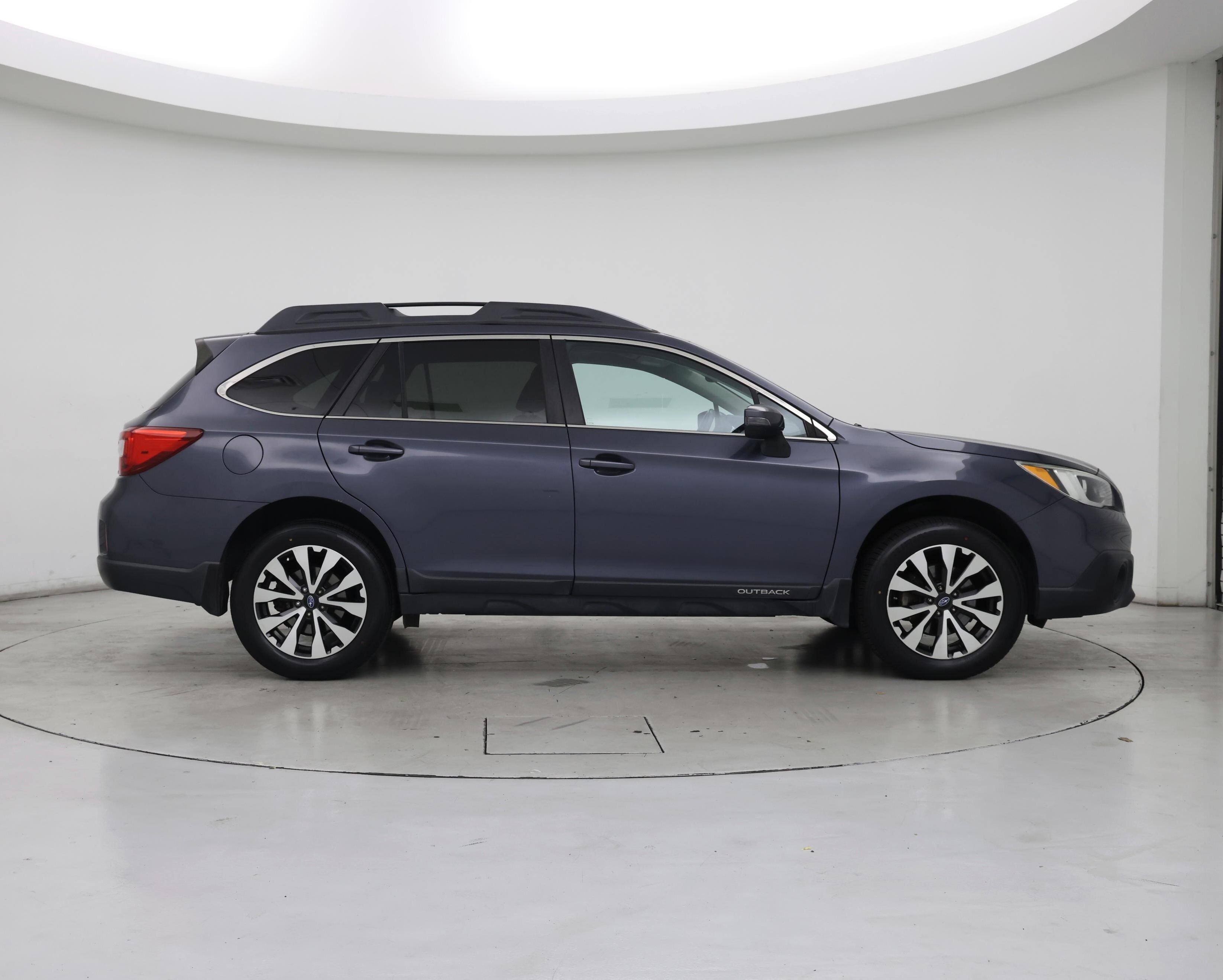 Thumbnail: 2016 Subaru Outback - 7