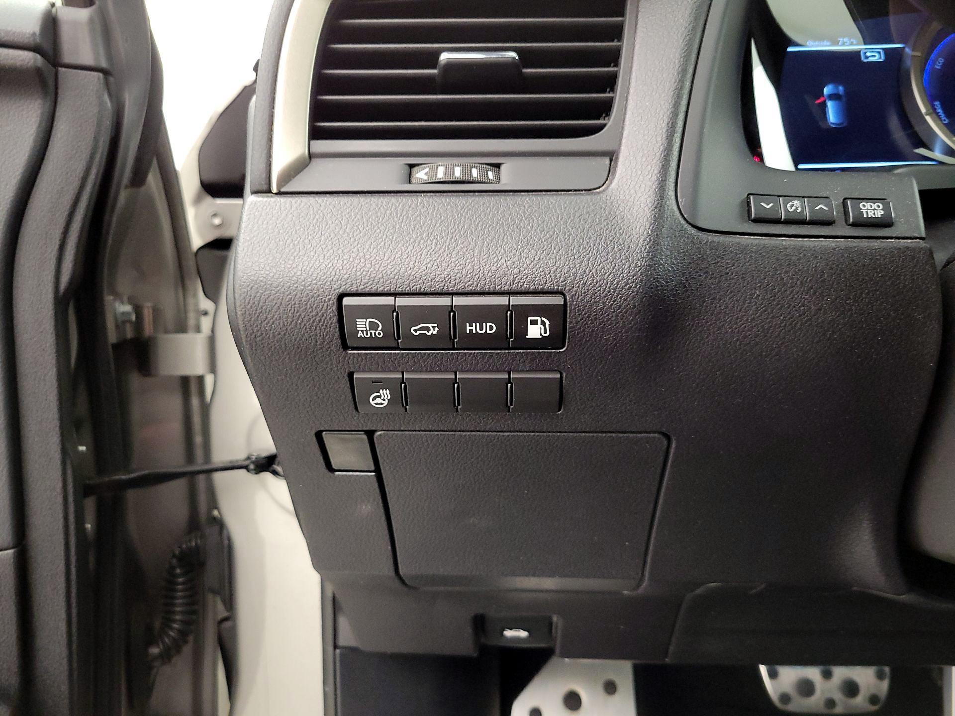 Thumbnail: 2020 Lexus RX - 13