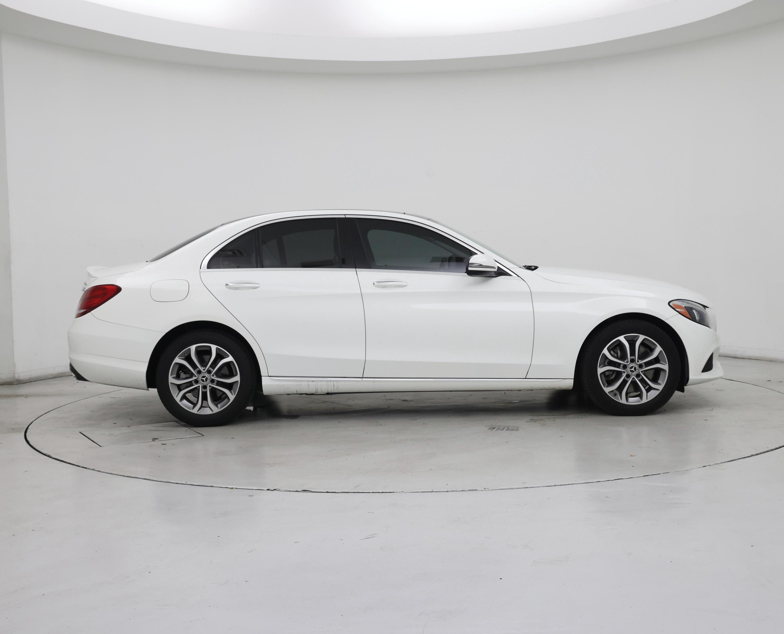 Thumbnail: 2017 Mercedes-Benz C-Class - 7