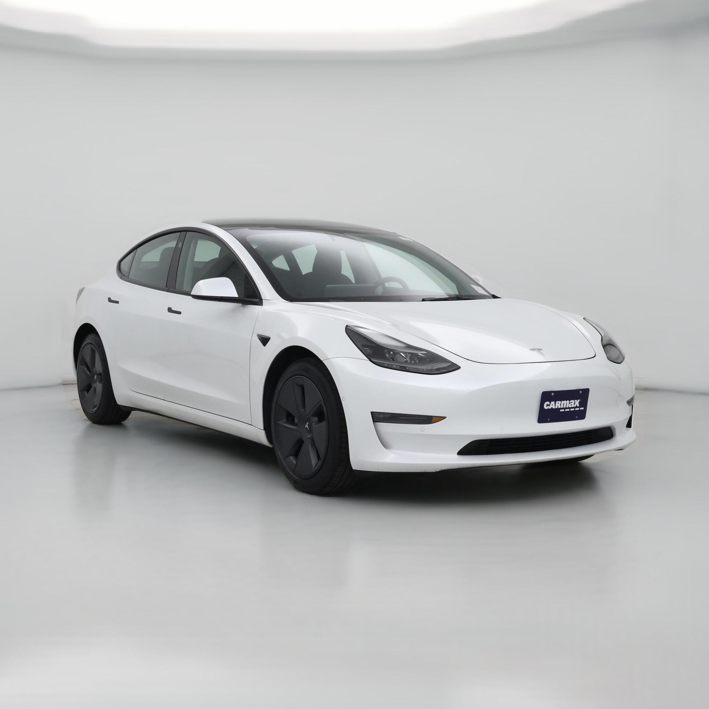 Thumbnail: 2022 Tesla Model 3 - 1