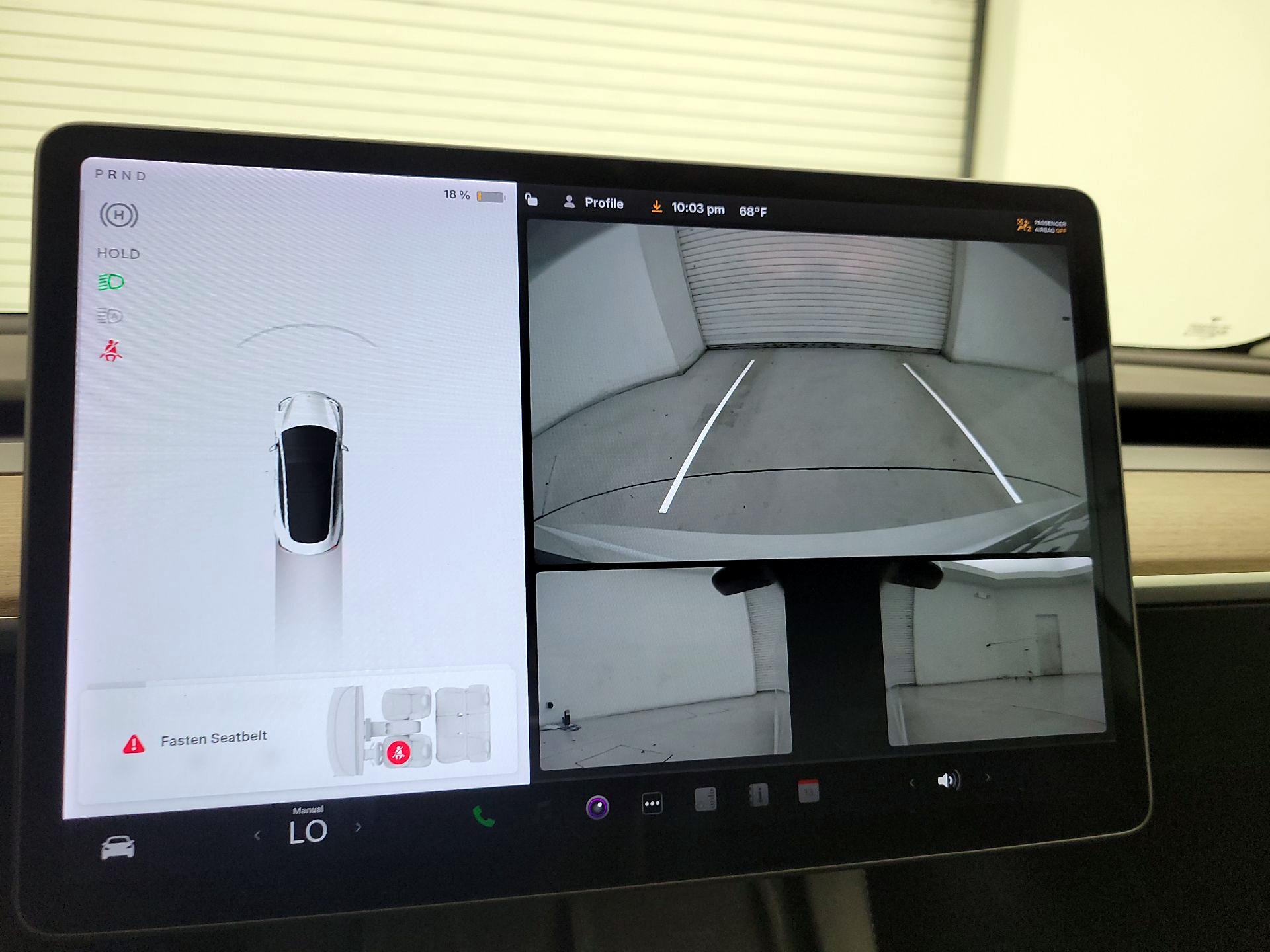 Thumbnail: 2022 Tesla Model 3 - 15