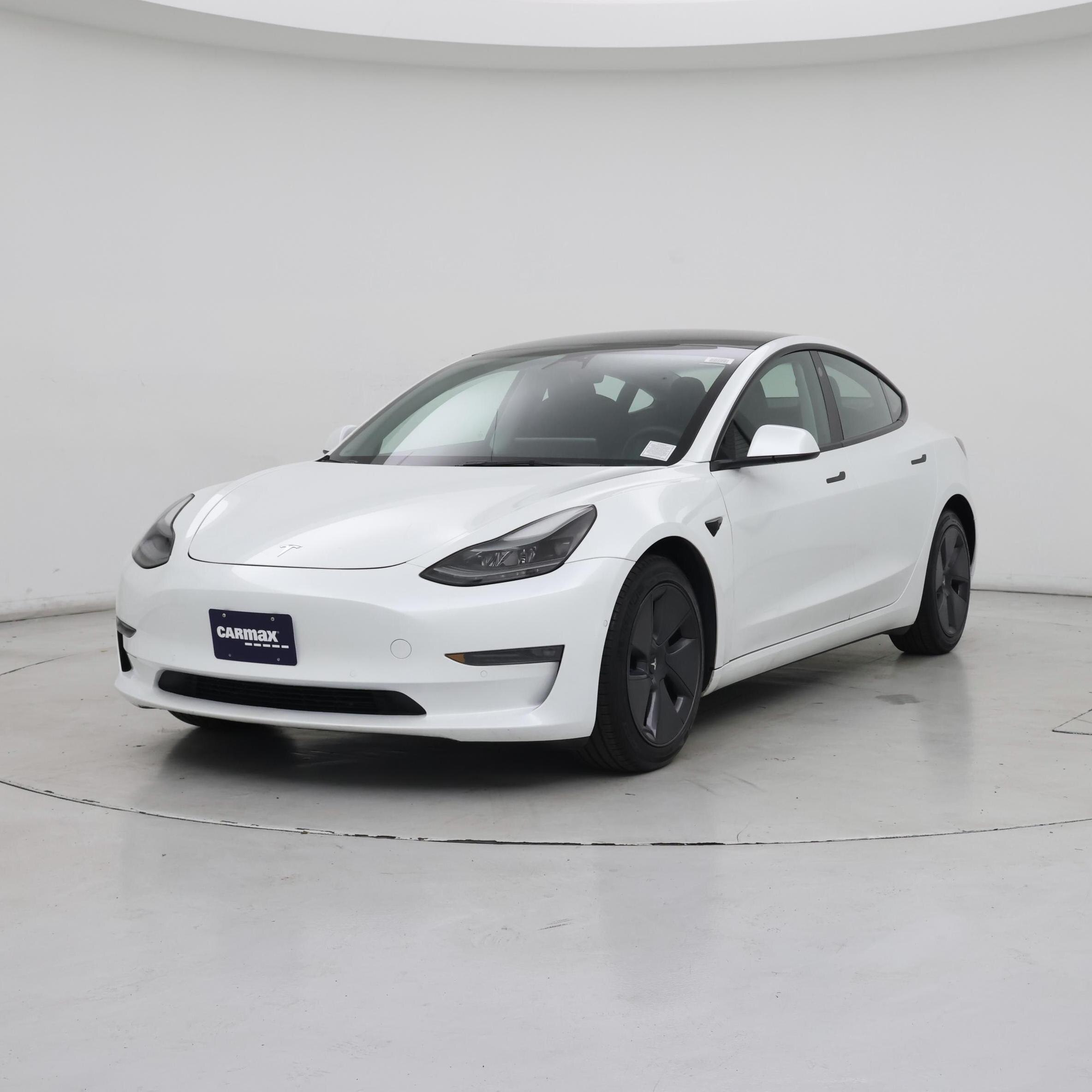 Thumbnail: 2022 Tesla Model 3 - 4