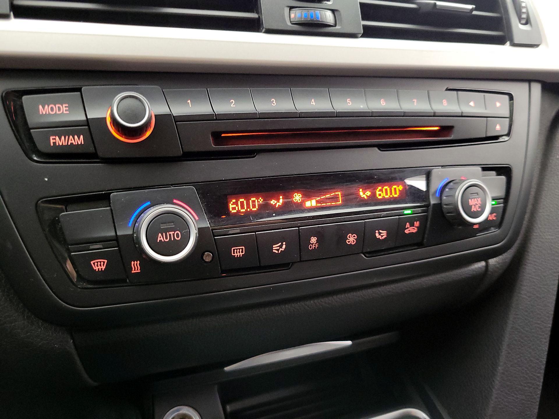 Thumbnail: 2014 BMW 3 Series - 15