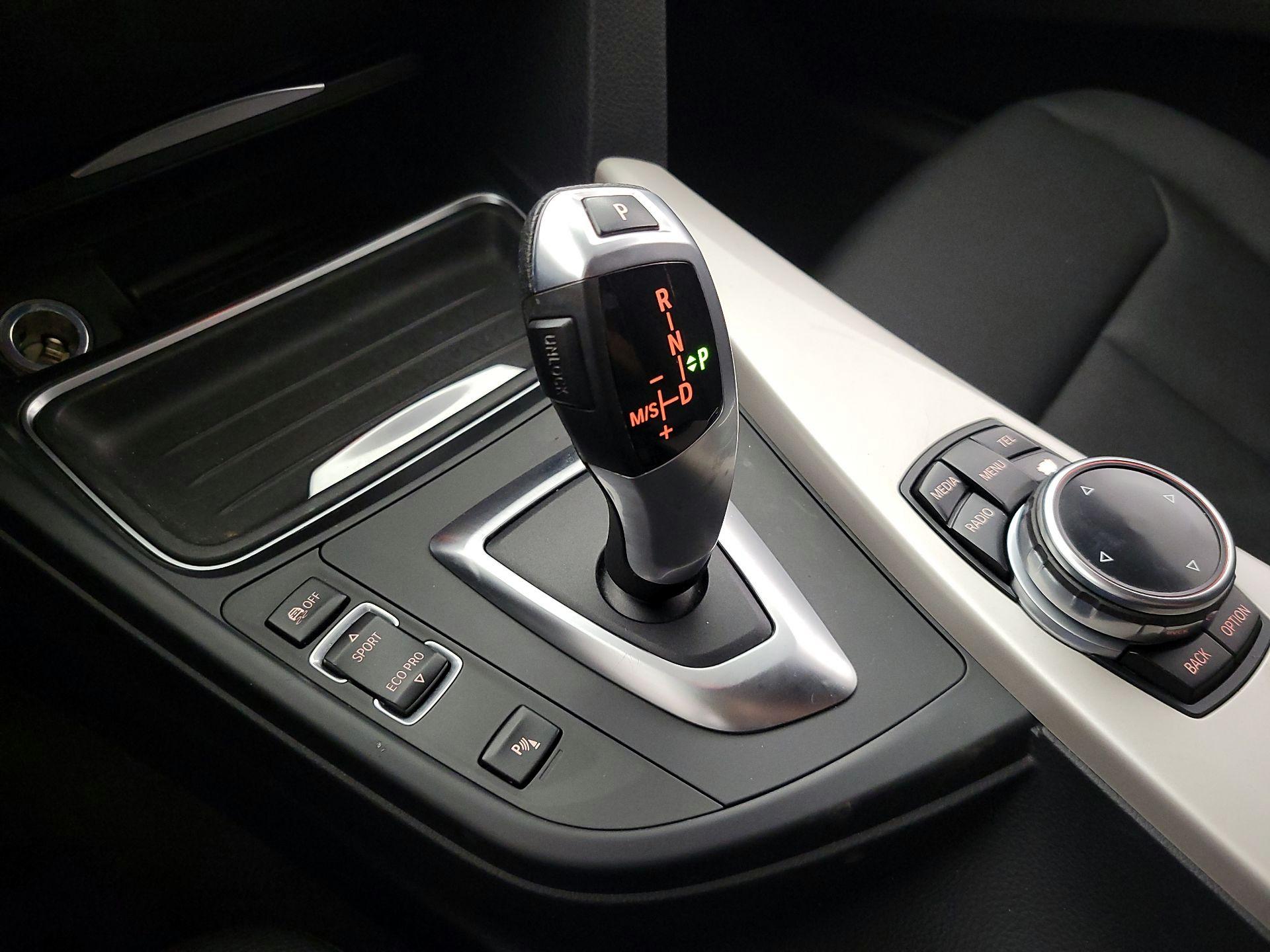 Thumbnail: 2014 BMW 3 Series - 16