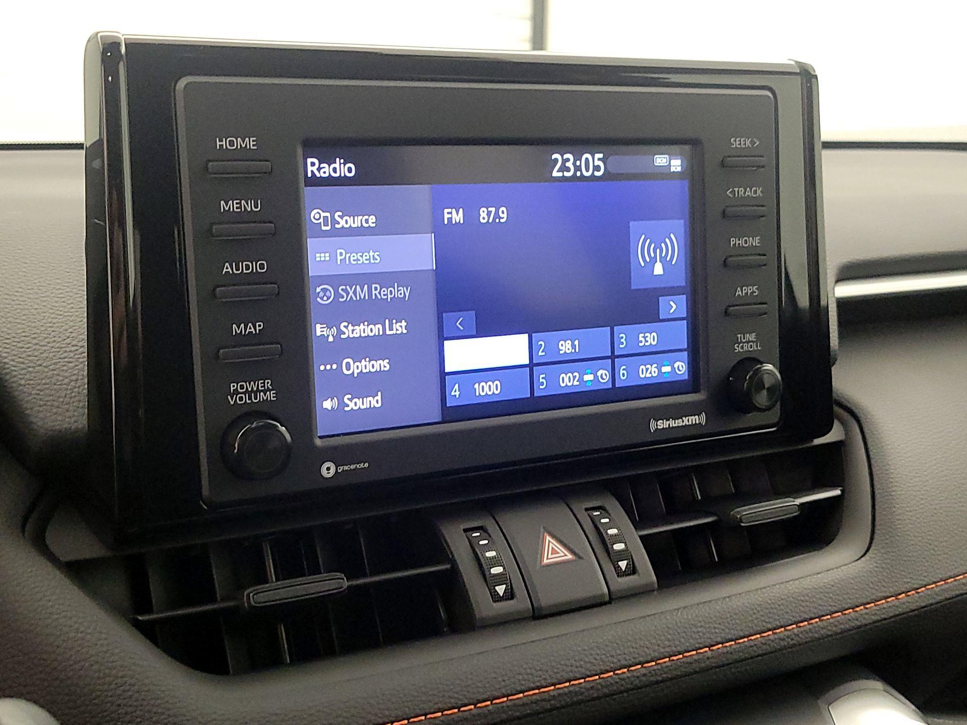 Thumbnail: 2022 Toyota RAV4 - 15