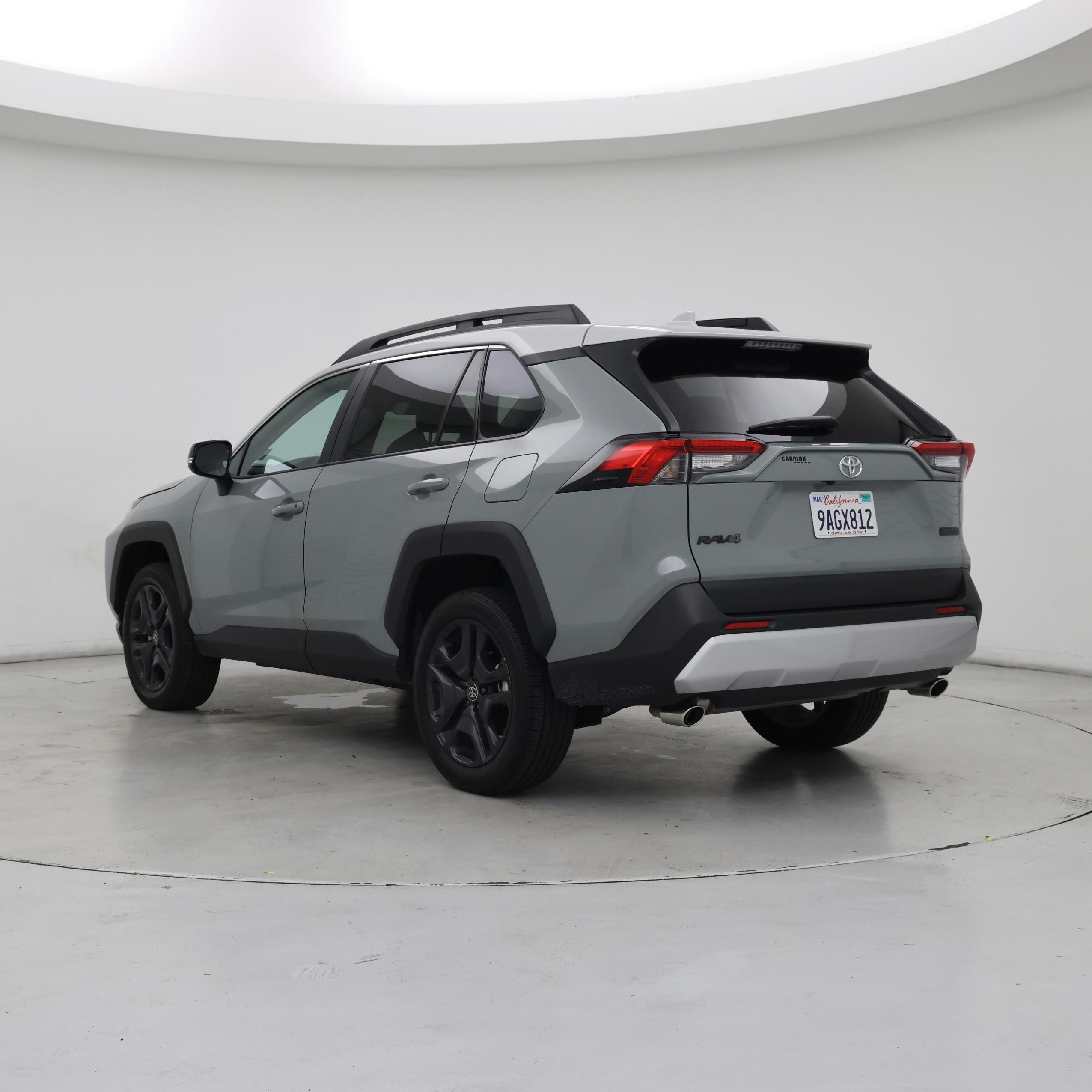 Thumbnail: 2022 Toyota RAV4 - 2
