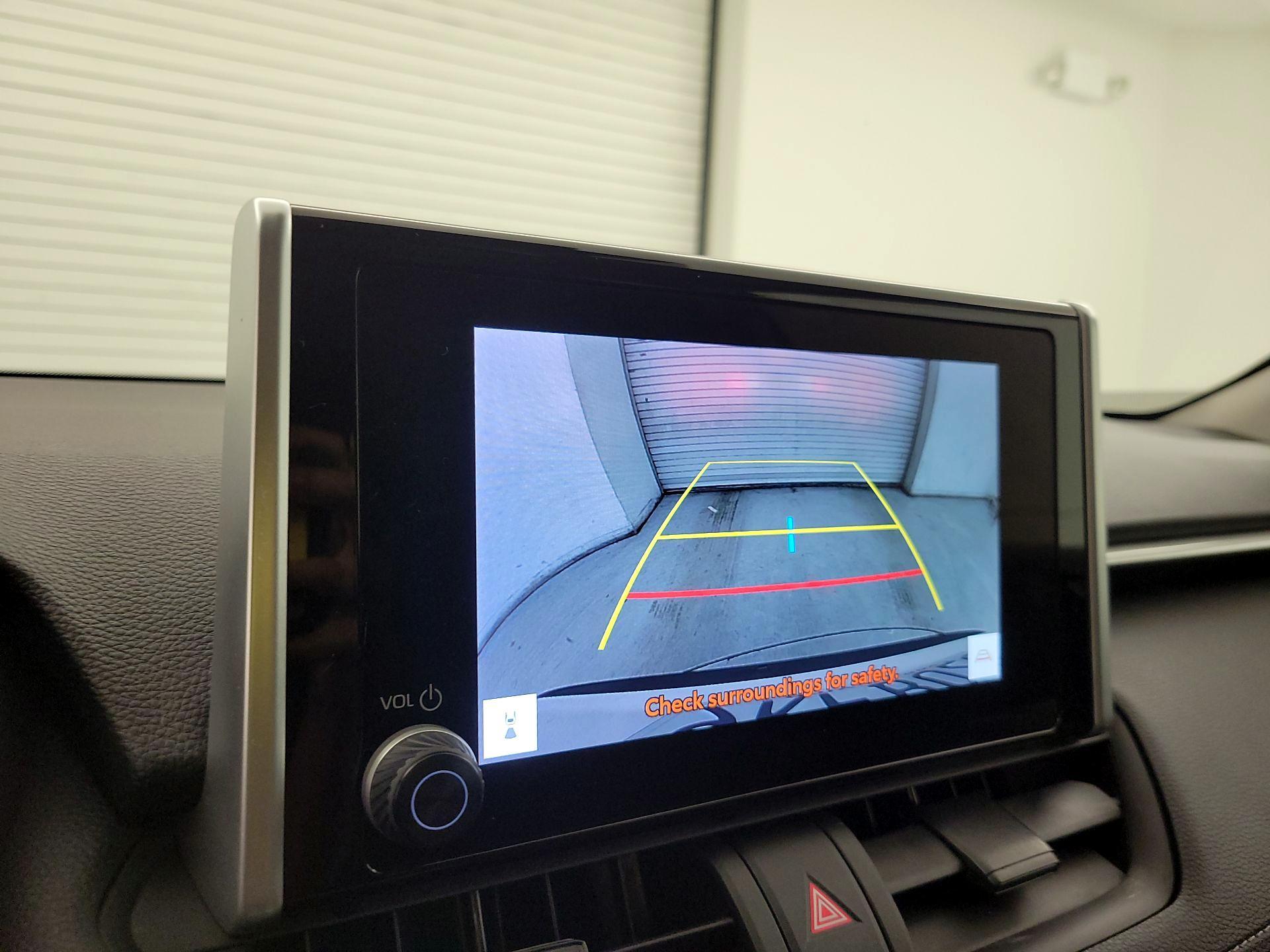 Thumbnail: 2024 Toyota RAV4 - 14