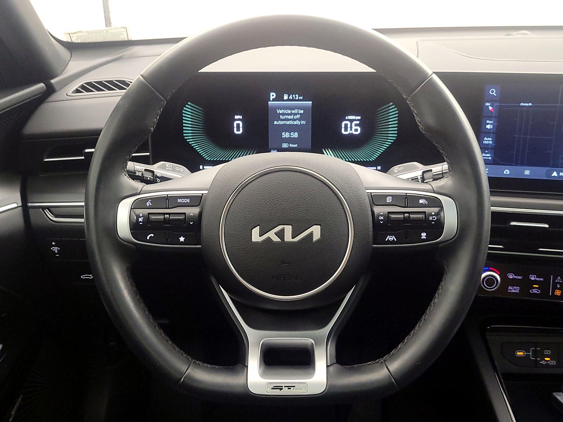 Thumbnail: 2025 Kia K5 - 10