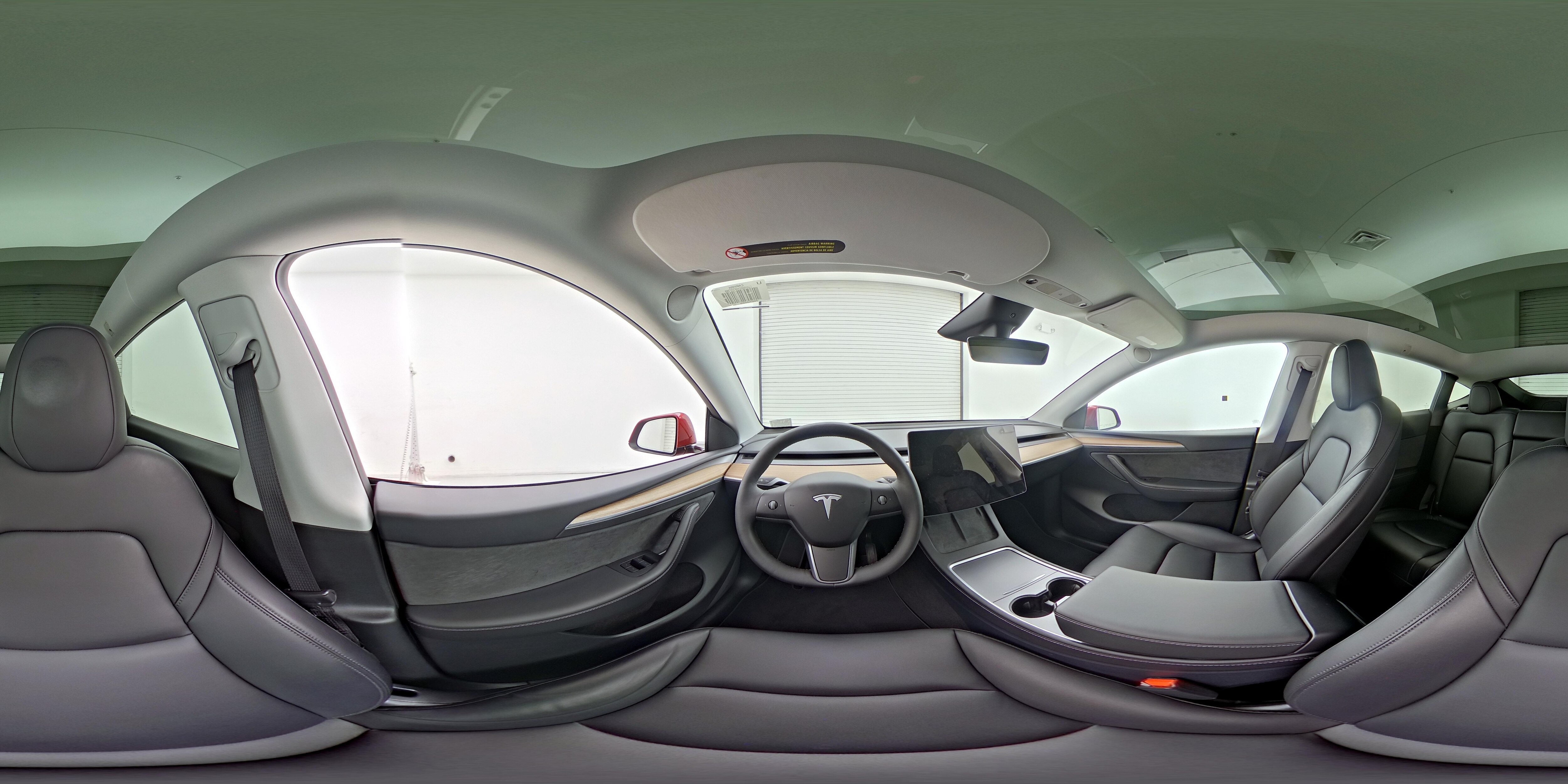2025 Tesla Model Y Long Range - Photo 28