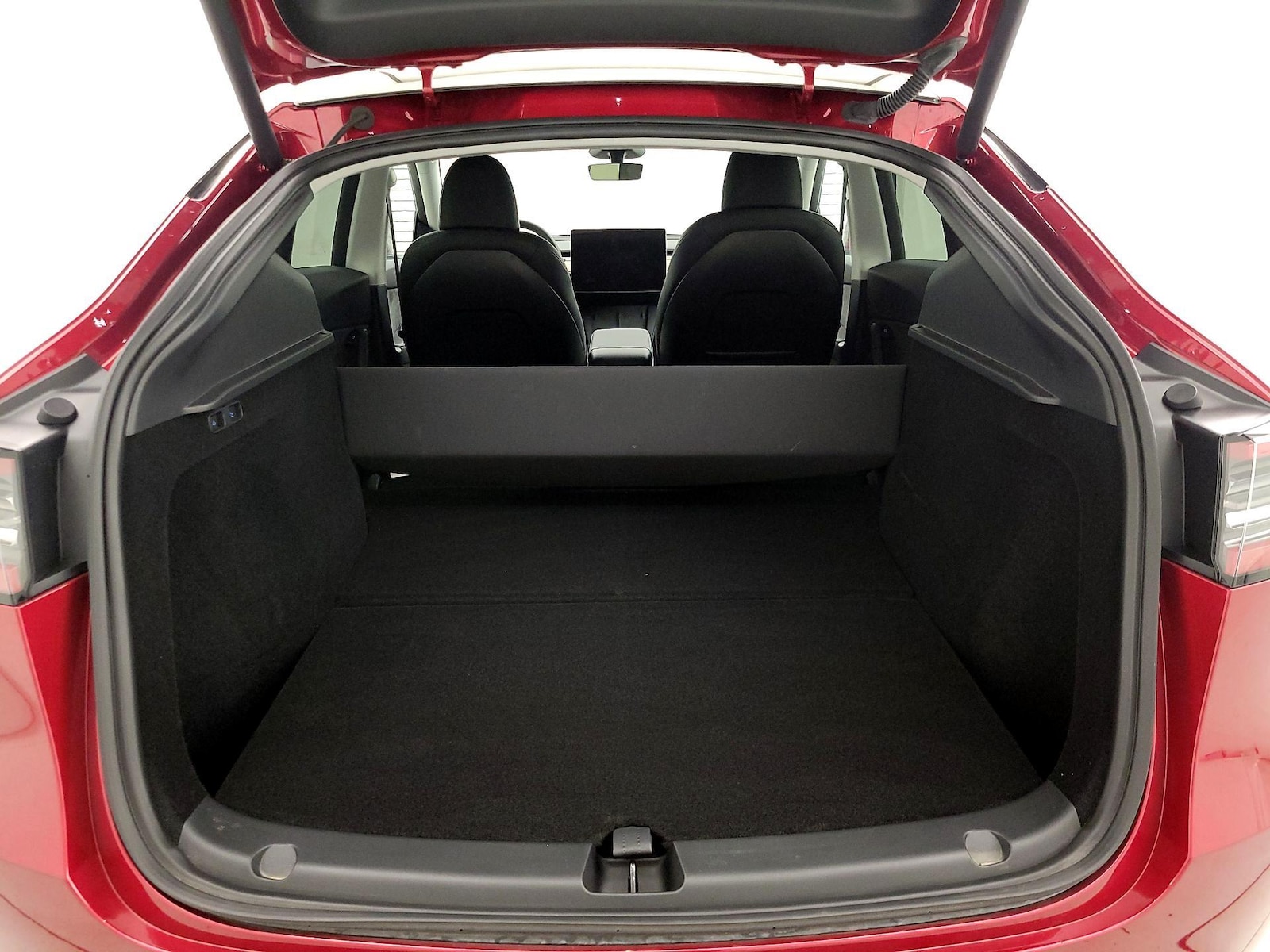 2025 Tesla Model Y Long Range - Photo 23