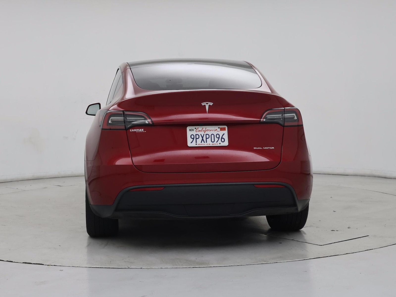 2025 Tesla Model Y Long Range - Photo 7