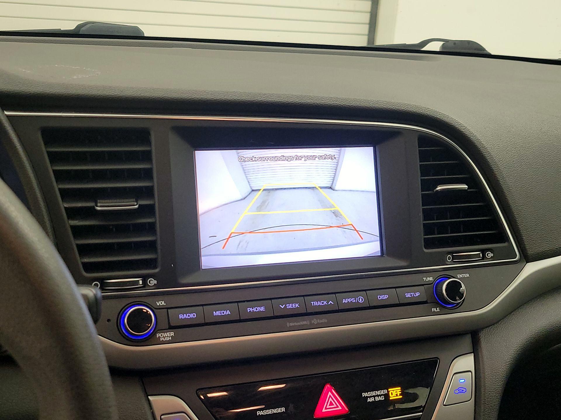 Thumbnail: 2018 Hyundai Elantra - 14