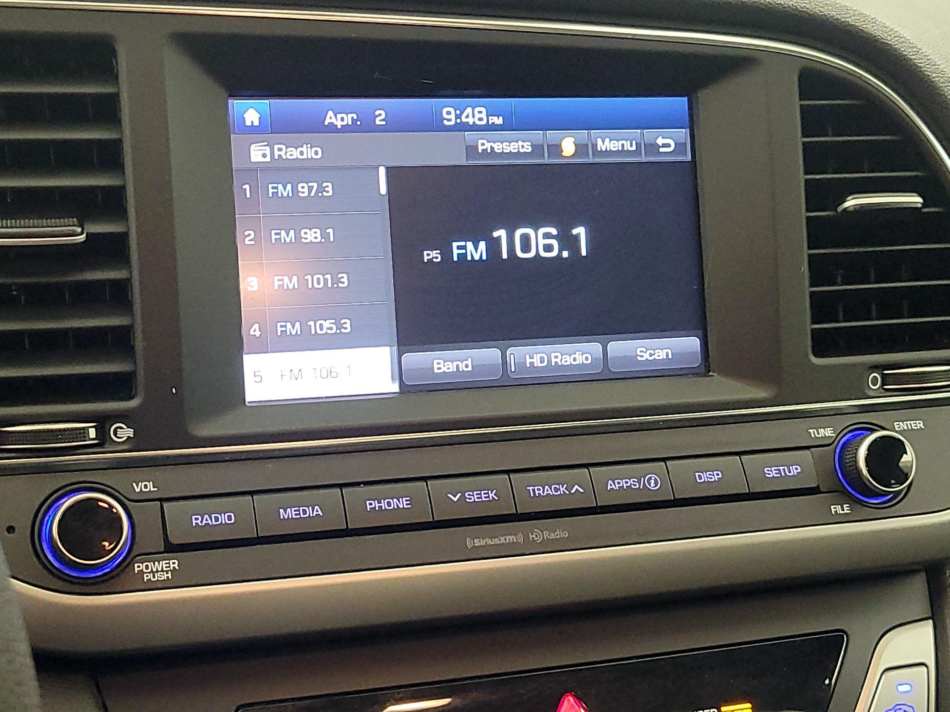 Thumbnail: 2018 Hyundai Elantra - 15