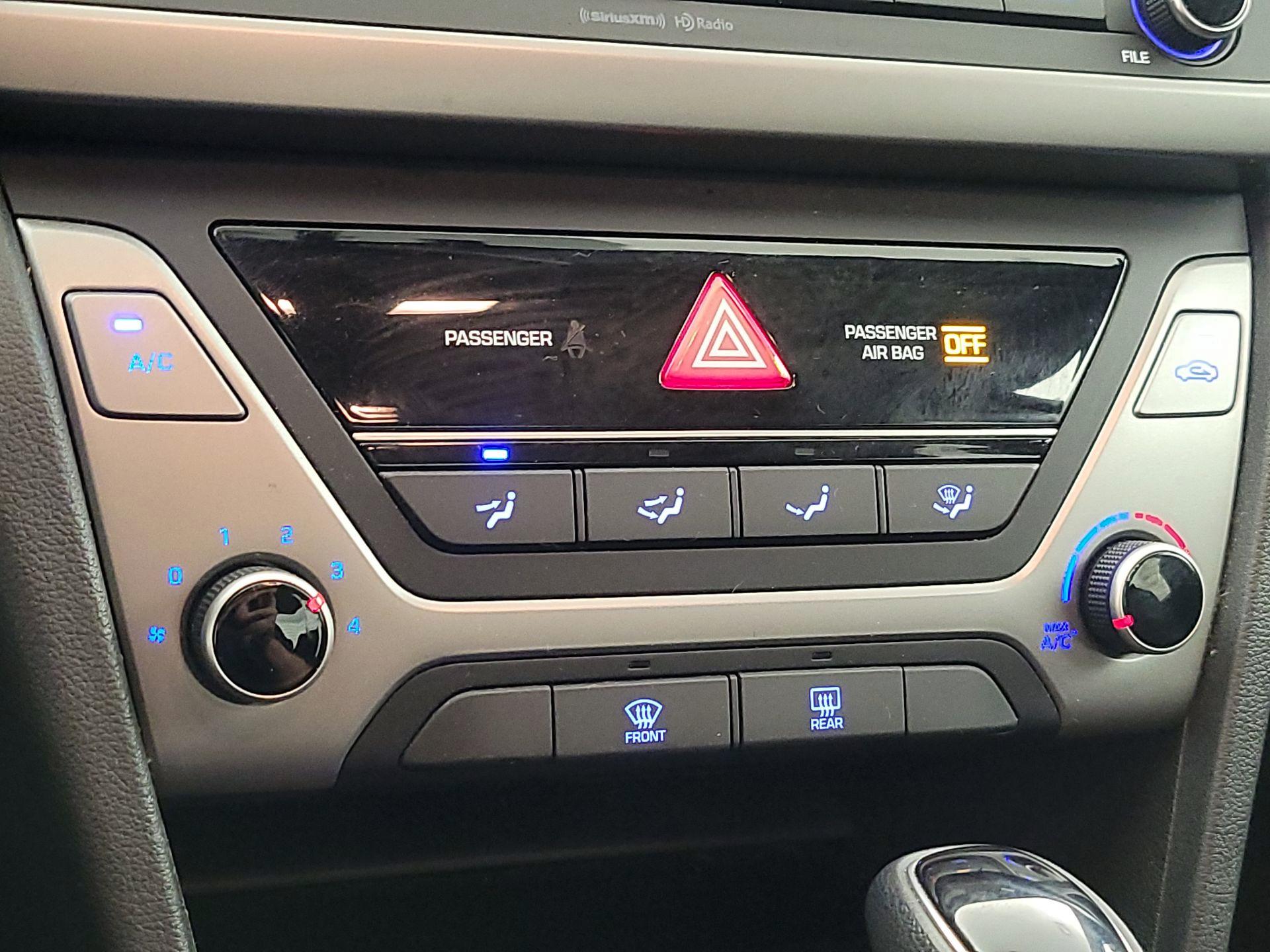 Thumbnail: 2018 Hyundai Elantra - 16